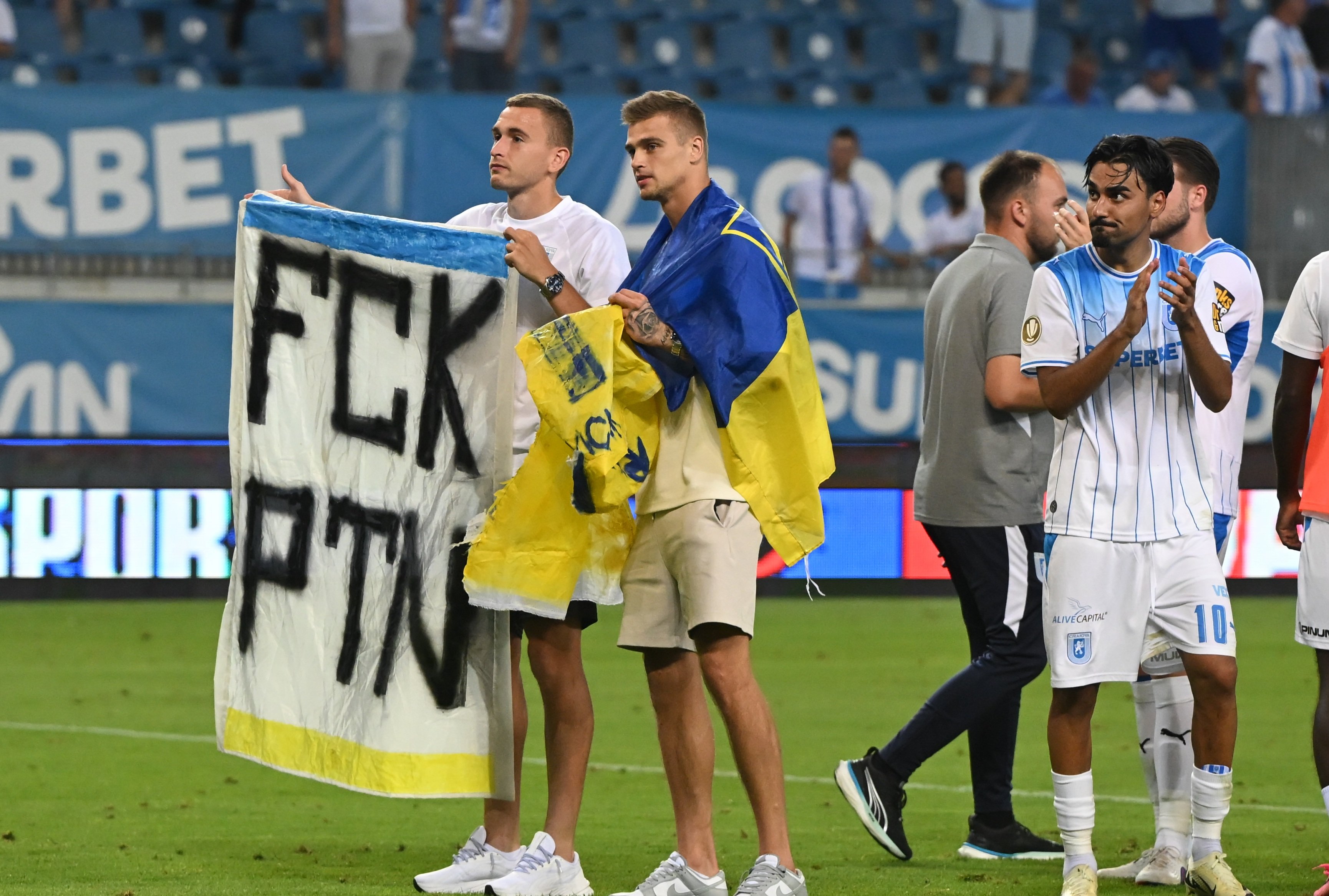 Reacția ucrainenilor după ce au văzut bannerul adresat lui Vladimir Putin la Craiova
