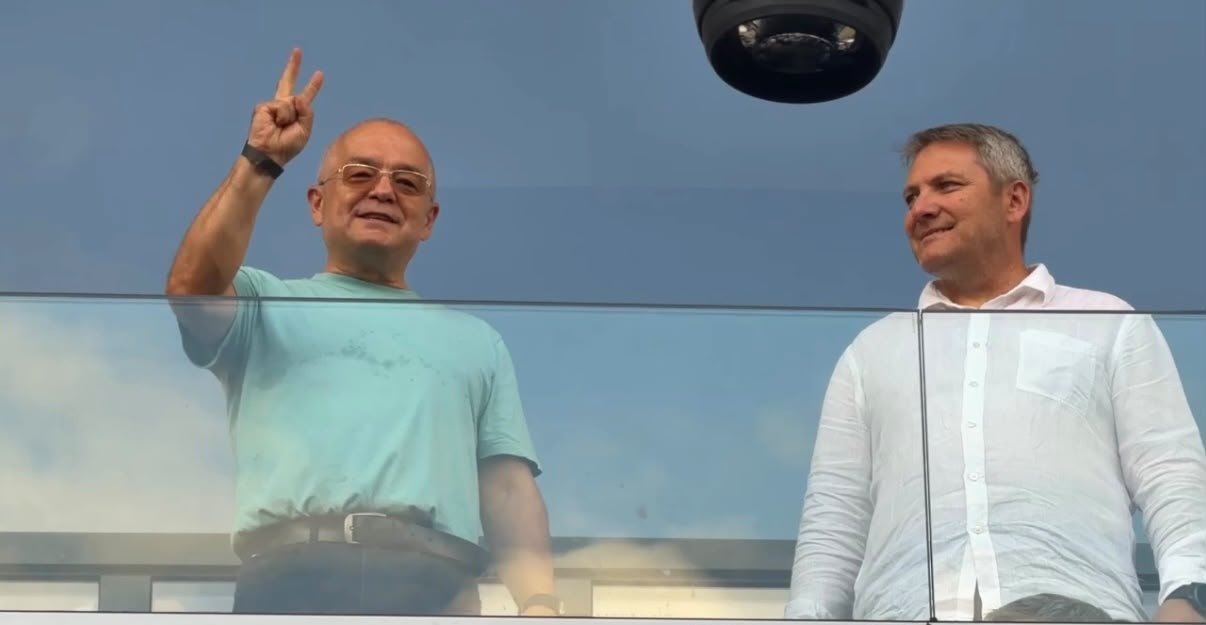 Pronosticul lui Emil Boc pentru „U” Cluj - Dinamo Kiev. Cum a fost surprins primarul pe stadion