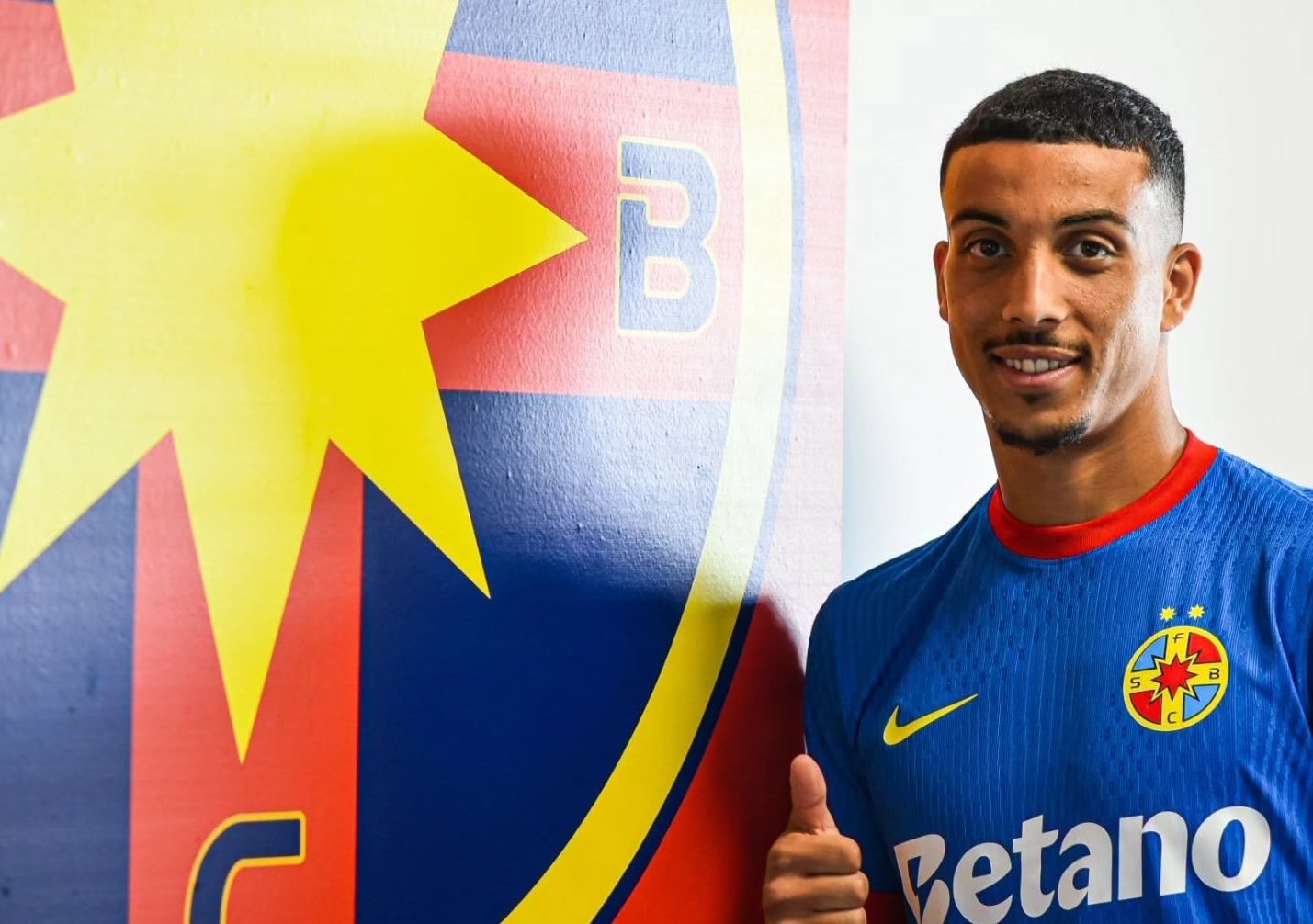 FCSB s-a lămurit deja în cazul lui Aymen Boutoutaou. Decizia luată după primul antrenament