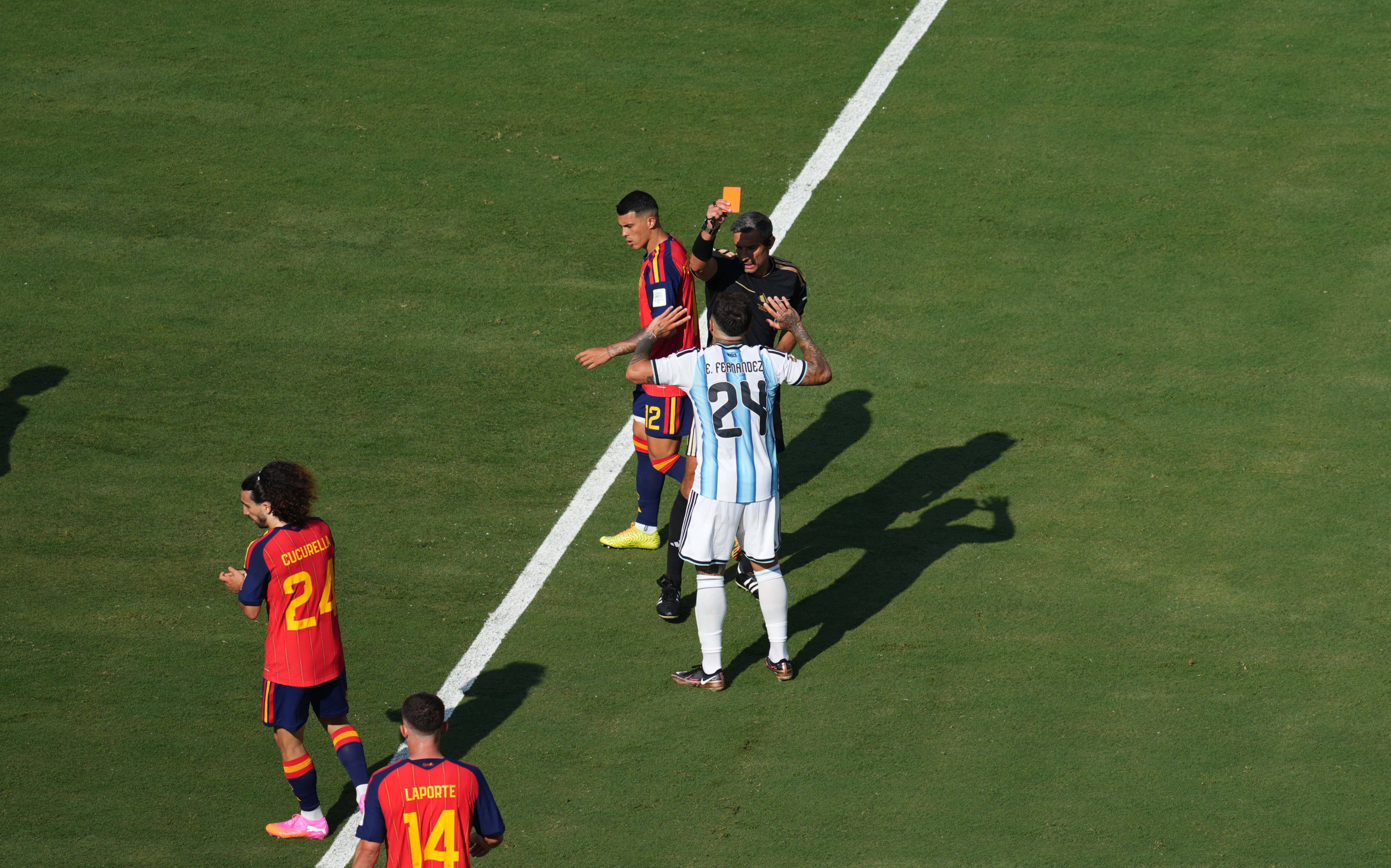 Eliminare enzo fernandez 3