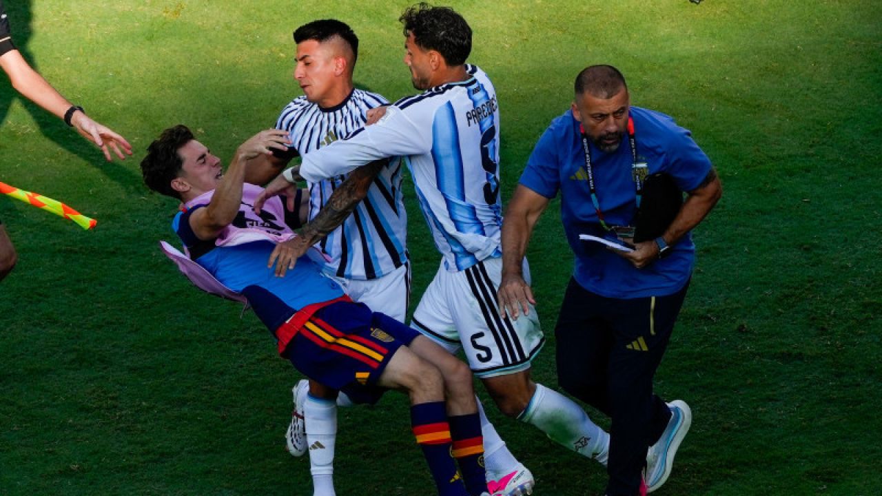 Bătaie după finala Cupei Mondiale, Spania - Argentina 1-0! Scene ireale