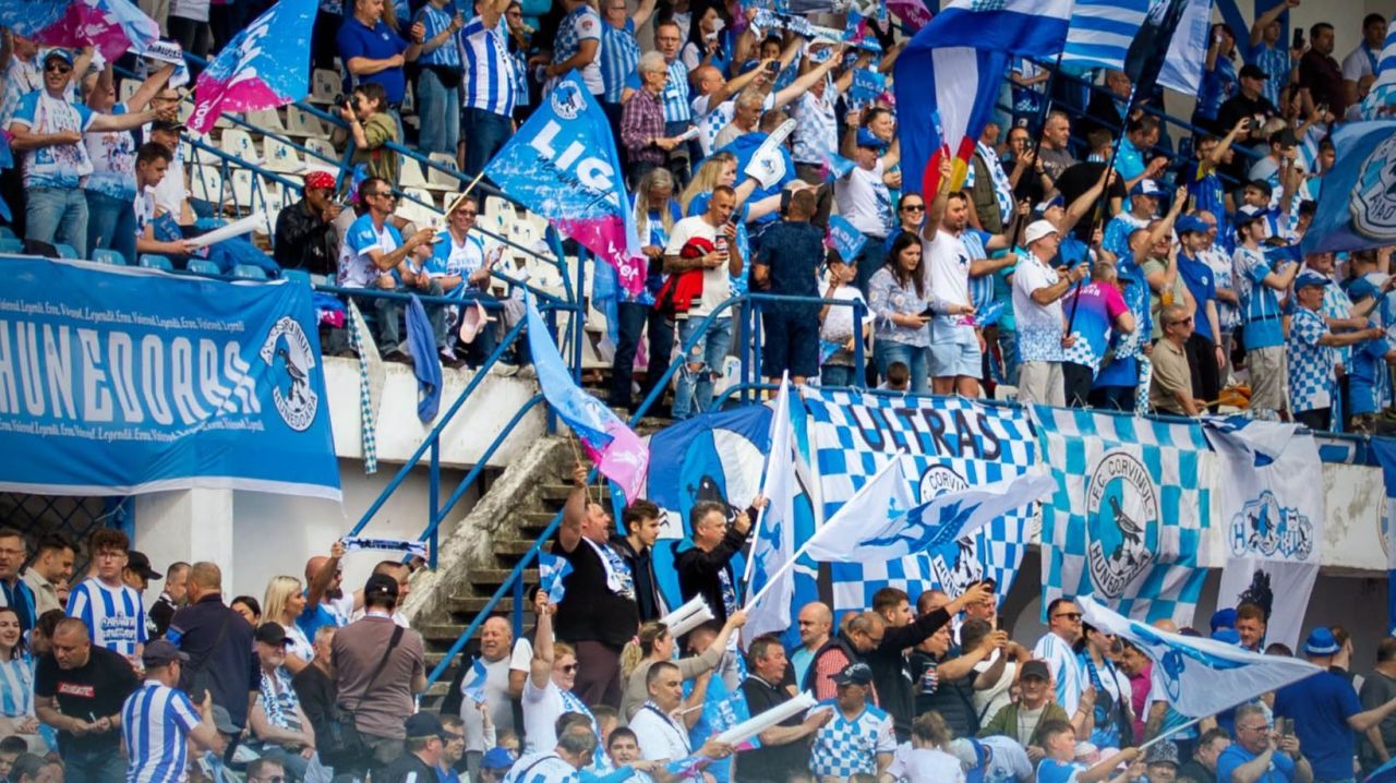 Corvinul Hunedoara - FK Csikszereda, de la 18:30! Corvinul revine în prima ligă după 34 de ani