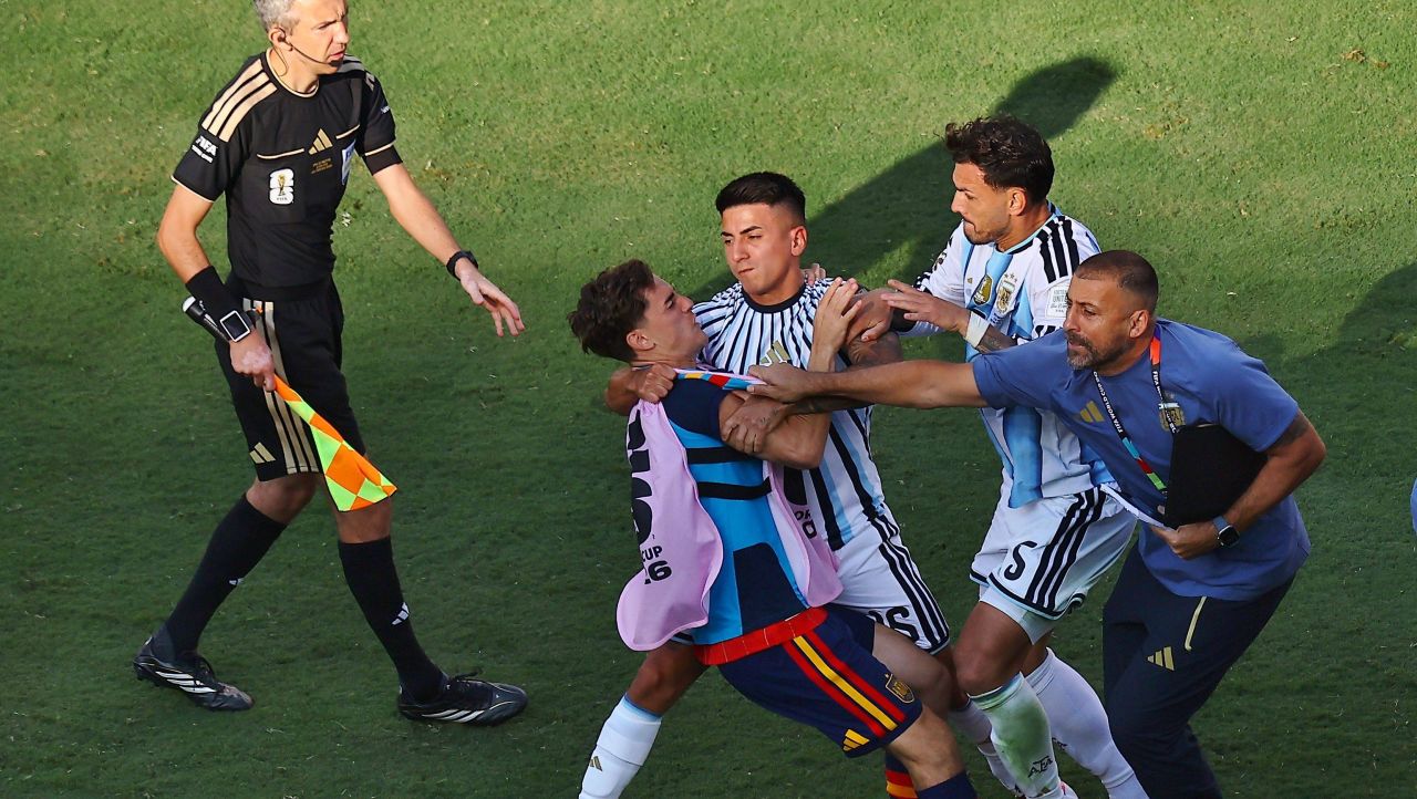 FIFA a deschis o anchetă după incidentele de la finala Cupei Mondiale, Spania - Argentina! Situația ciudată cu Leandro Paredes