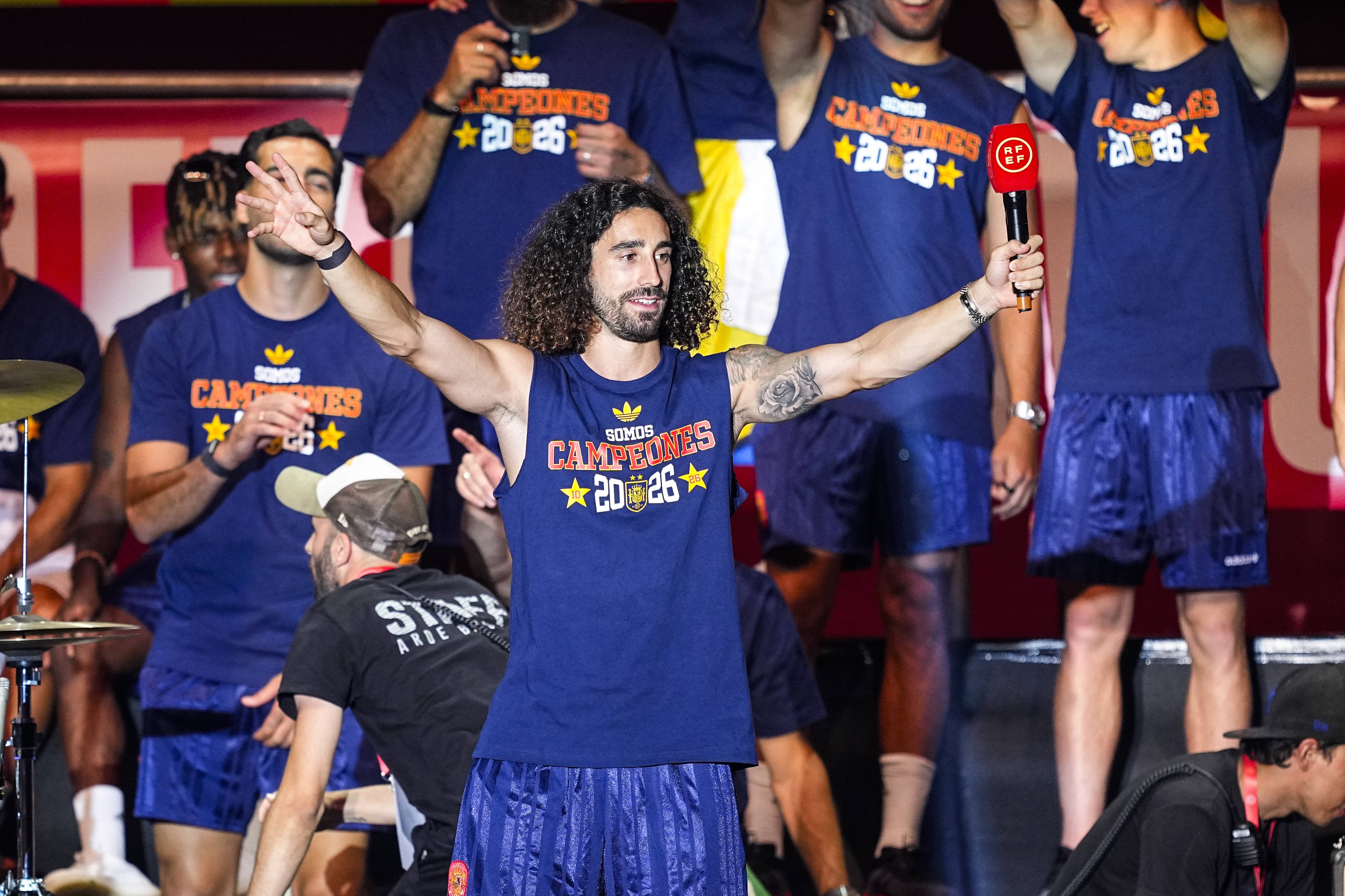 Ce a făcut Cucurella, VIP-ul Spaniei de la CM 2026, la paradă. Toți s-au luat după el