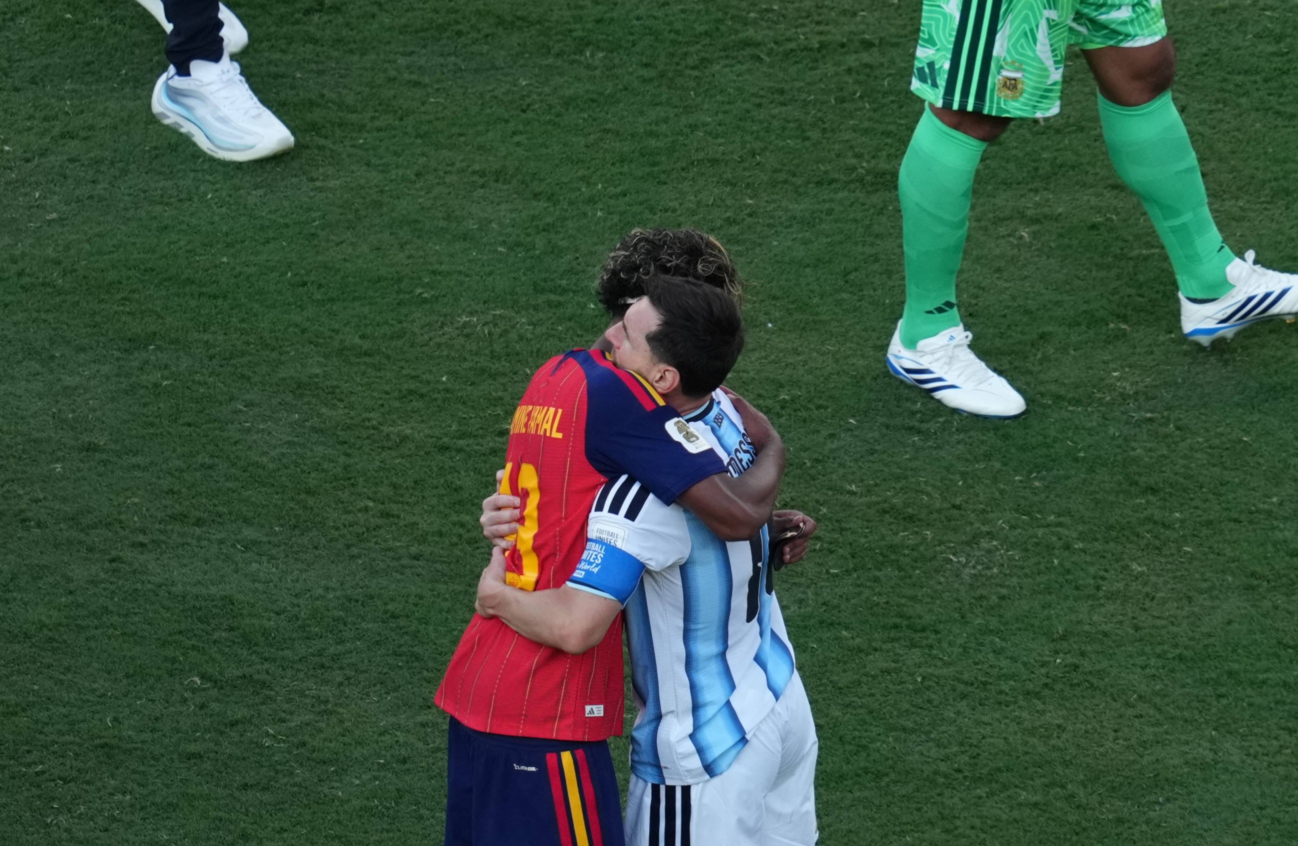 Lamine Yamal a dezvăluit discuția avută cu Messi imediat după finala Mondialului: ”Dacă îmi spunea cineva, aș fi zis că e nebun!”