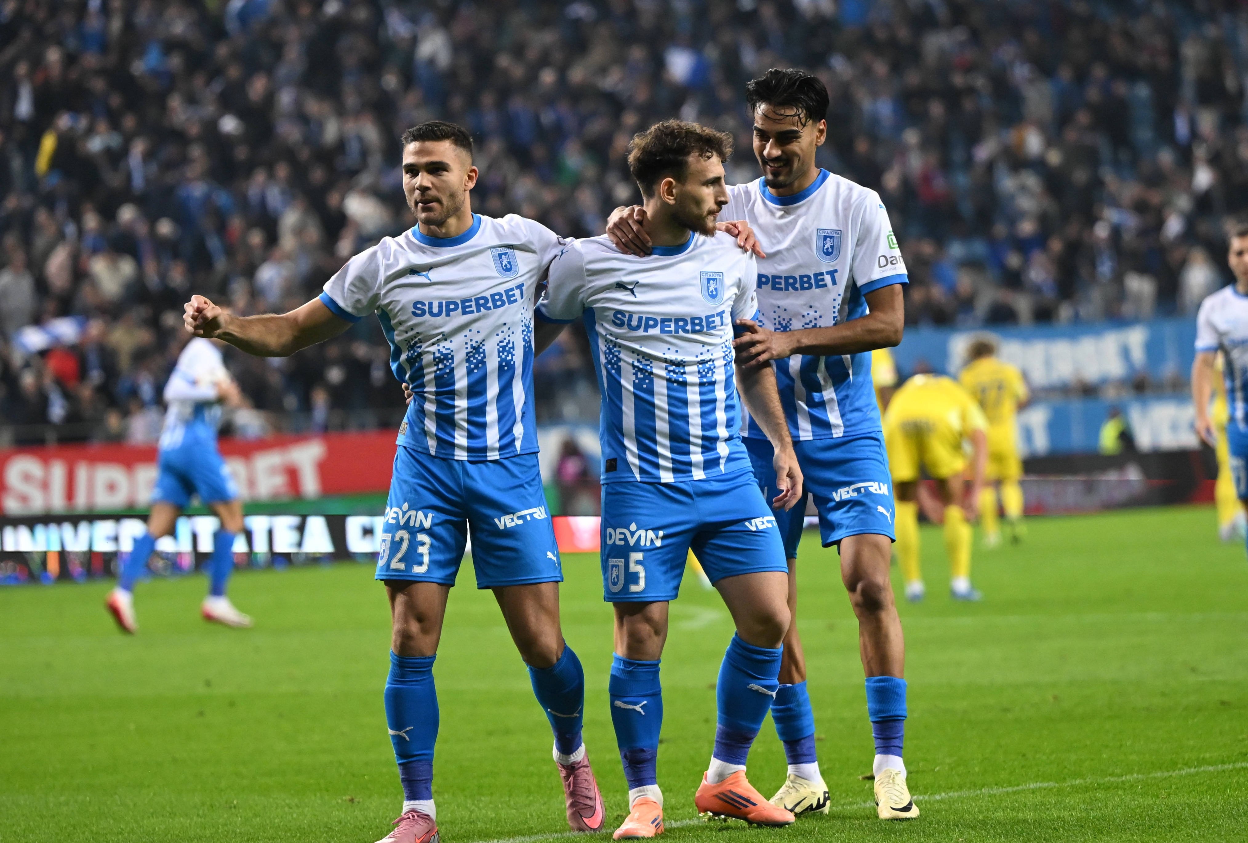 Anunță transferurile starurilor de la Craiova: "Pleacă sigur!"