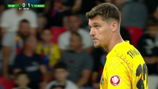 Ștefan Târnovanu n-a apucat nici să clipească. Gol de pus în ramă la FCSB - FK Auda