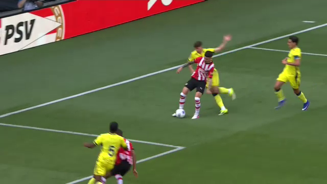 PSV - Villarreal 0-0, ACUM, pe VOYO: duel de foc pentru Dennis Man