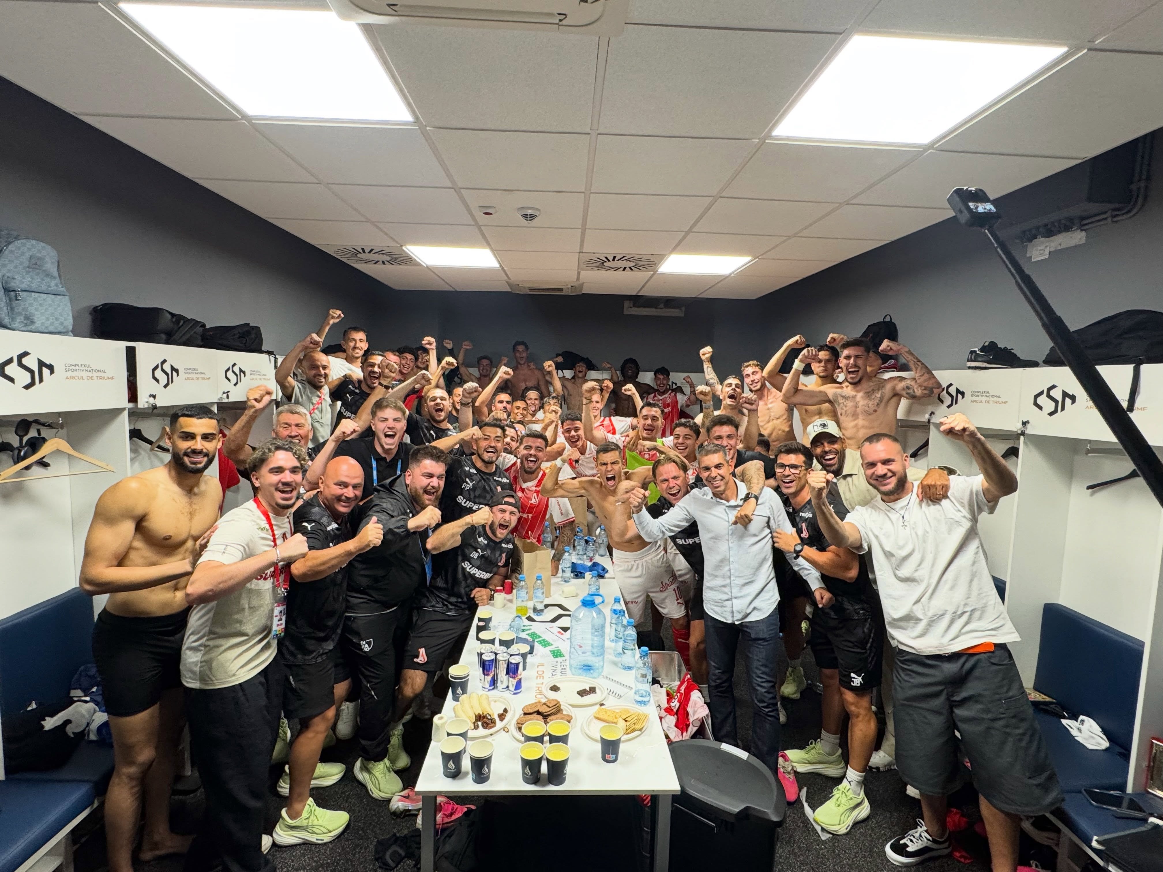 Dinamo, ”Furia Roșie” în 5-1 cu Universitatea Craiova! Spaniolii ”câinilor” au fost cei mai buni de pe teren