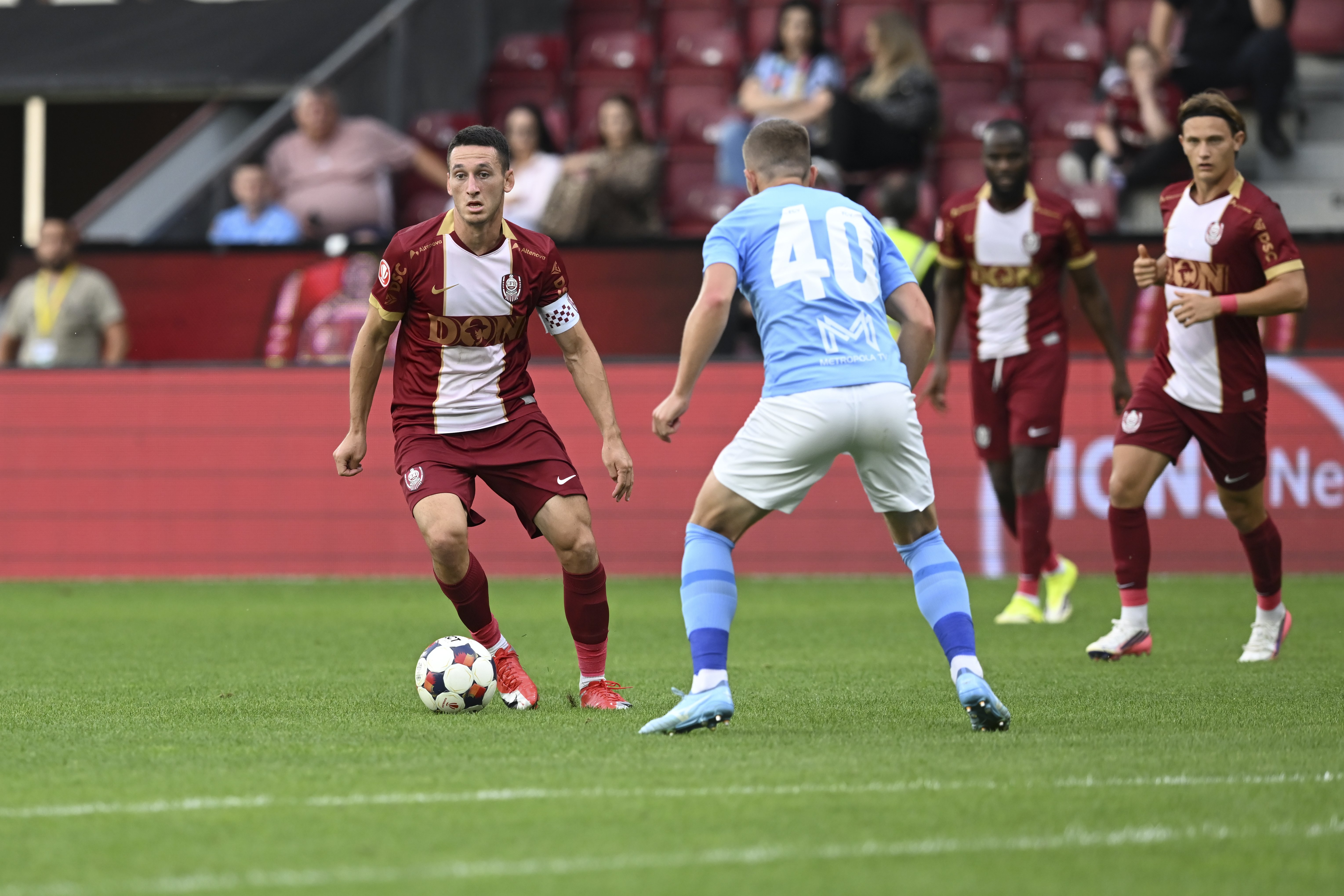 CFR Cluj - FC Voluntari 3-0, ACUM pe Sport.ro! Ardelenii fac show. Ilfovenii joacă în 10
