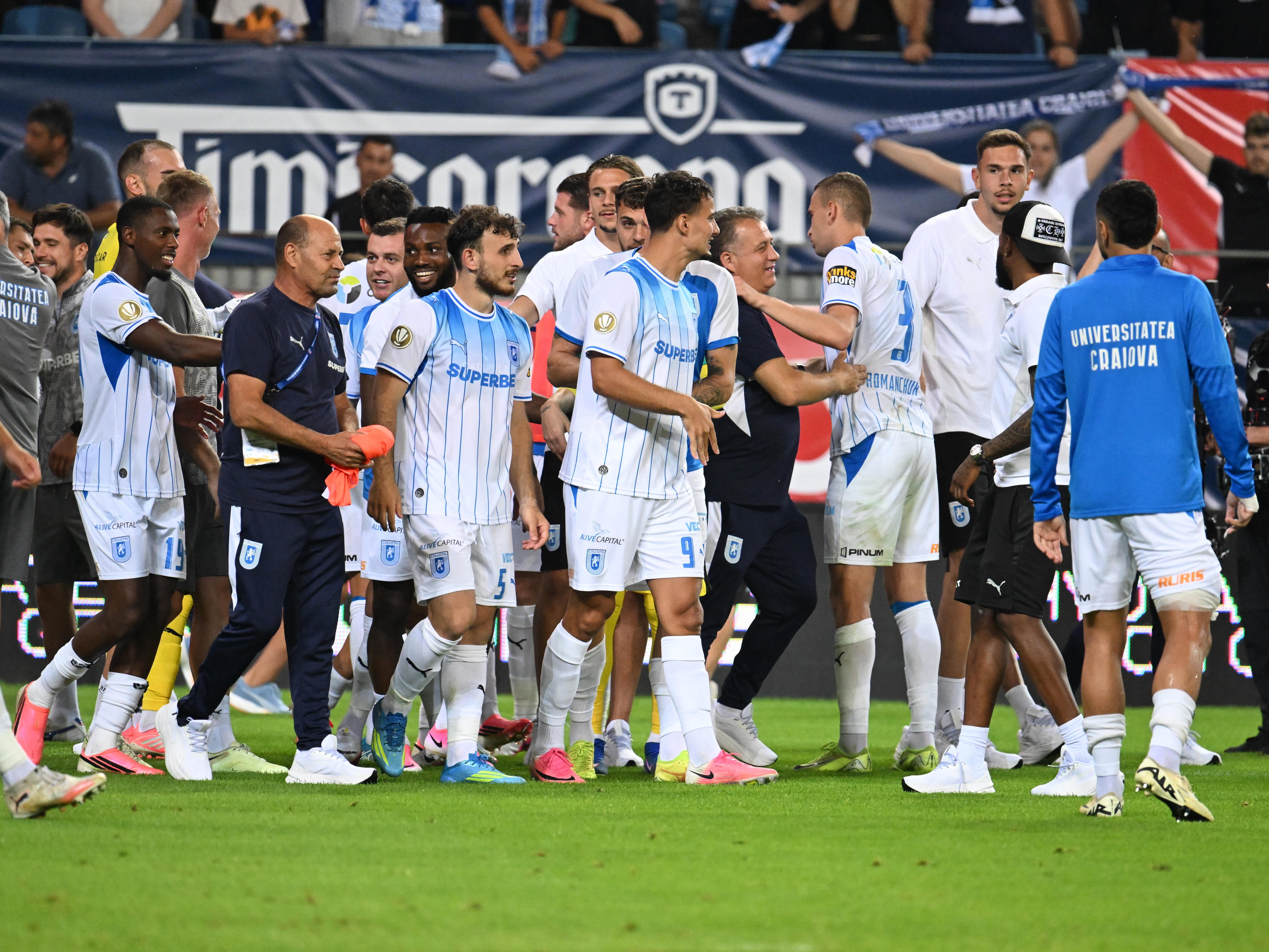 Oltenii tremură! Universitatea Craiova mai pierde un titular înainte de returul cu Levski Sofia
