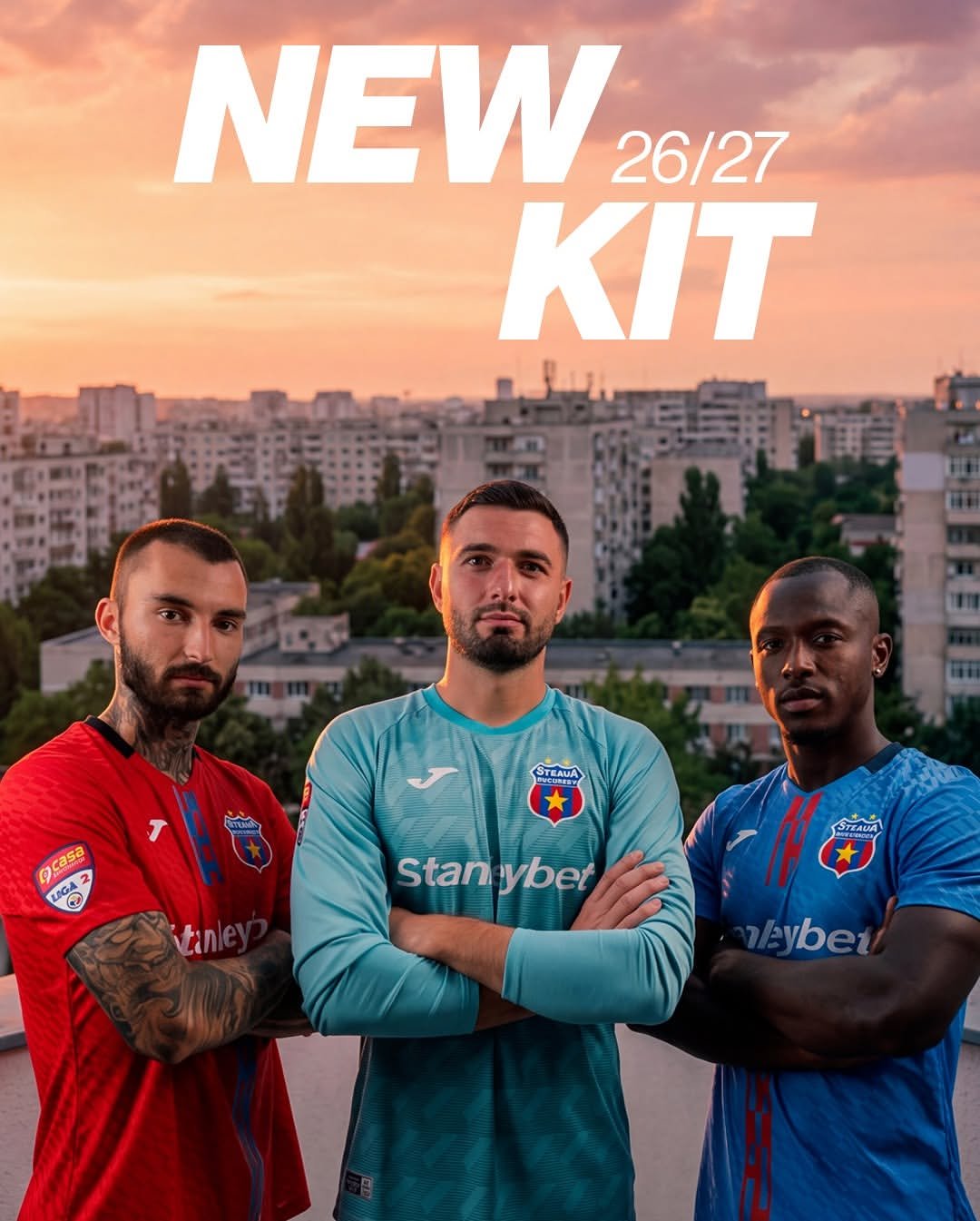 Fotbal in rosu si albastru nu intri doar pe terenintri intr o poveste inceputa acum aproa 2