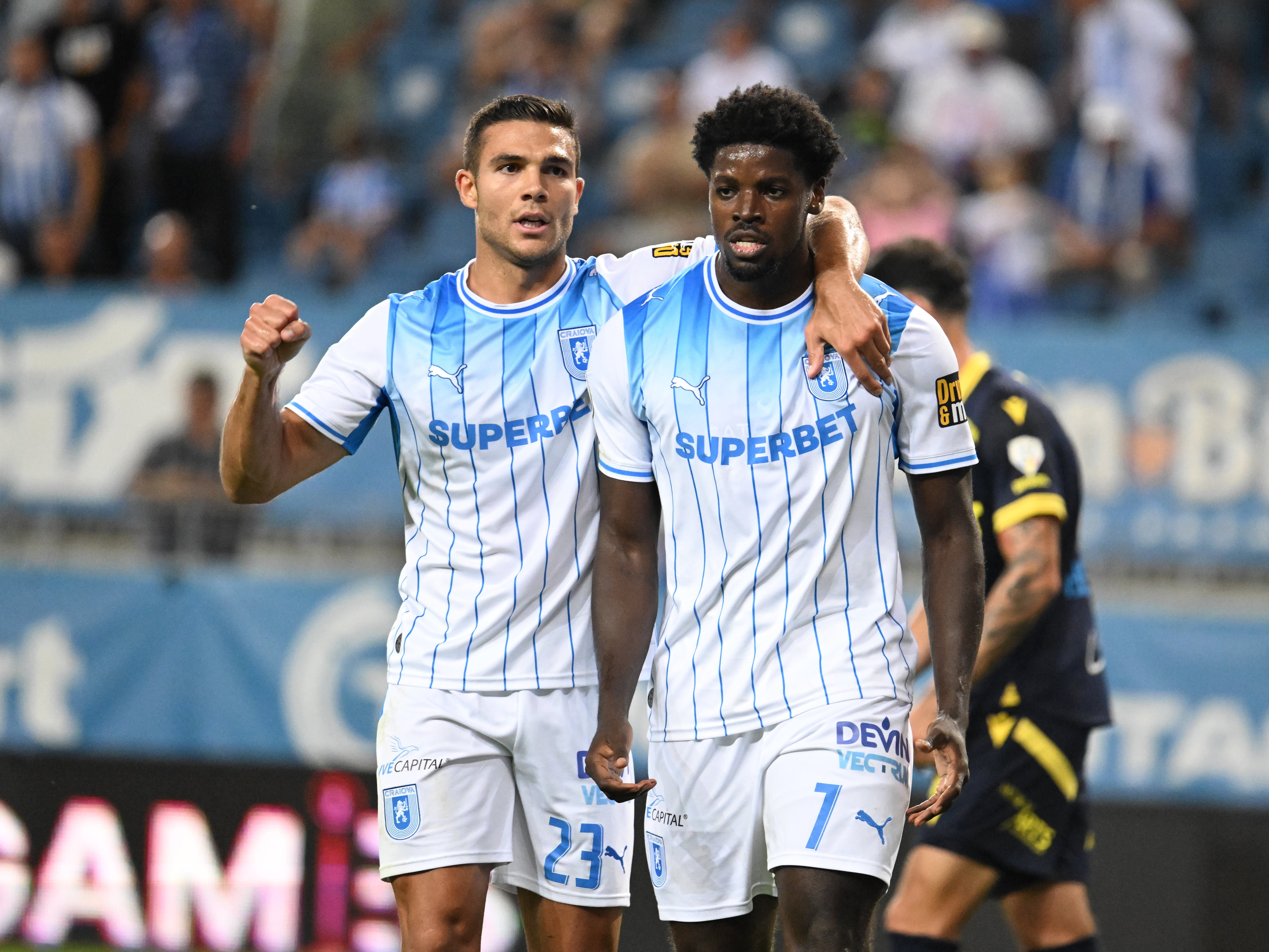 Steven Nsimba, despre faza care putea schimba soarta meciului U. Craiova - Petrolul 4-0: „A fost amuzant, dar și prostesc”