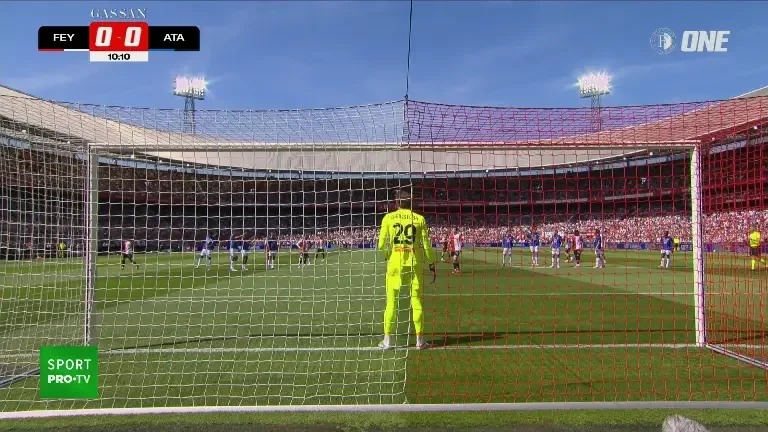 Feyenoord - Atalanta | Minutul 11: GOL Feyenoord!