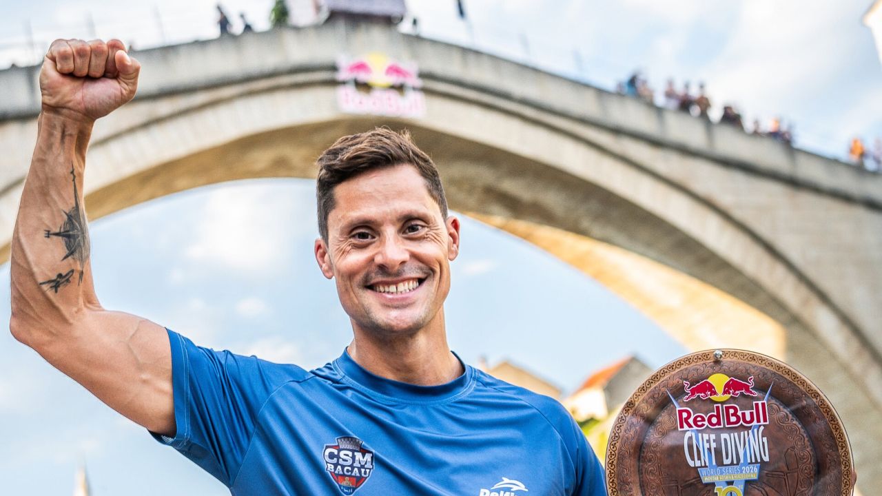 Constantin Popovici, senzațional! Imnul României s-a auzit pentru a doua oară în acest sezon din Seria Mondială Red Bull Cliff Diving