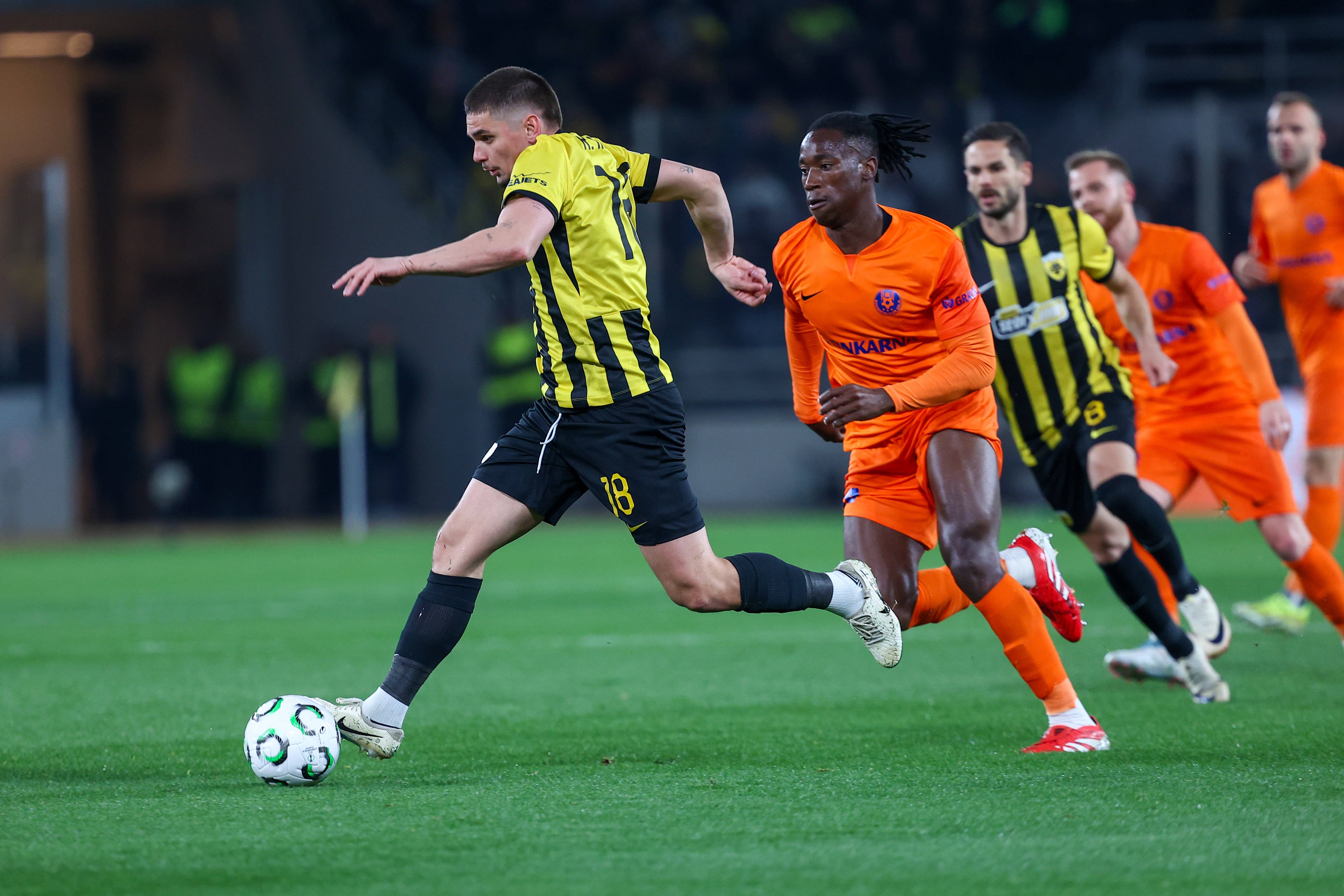 Răzvan Marin, un singur pas până în grupa Champions League! Ce dueluri îl așteaptă pe Darius Olaru