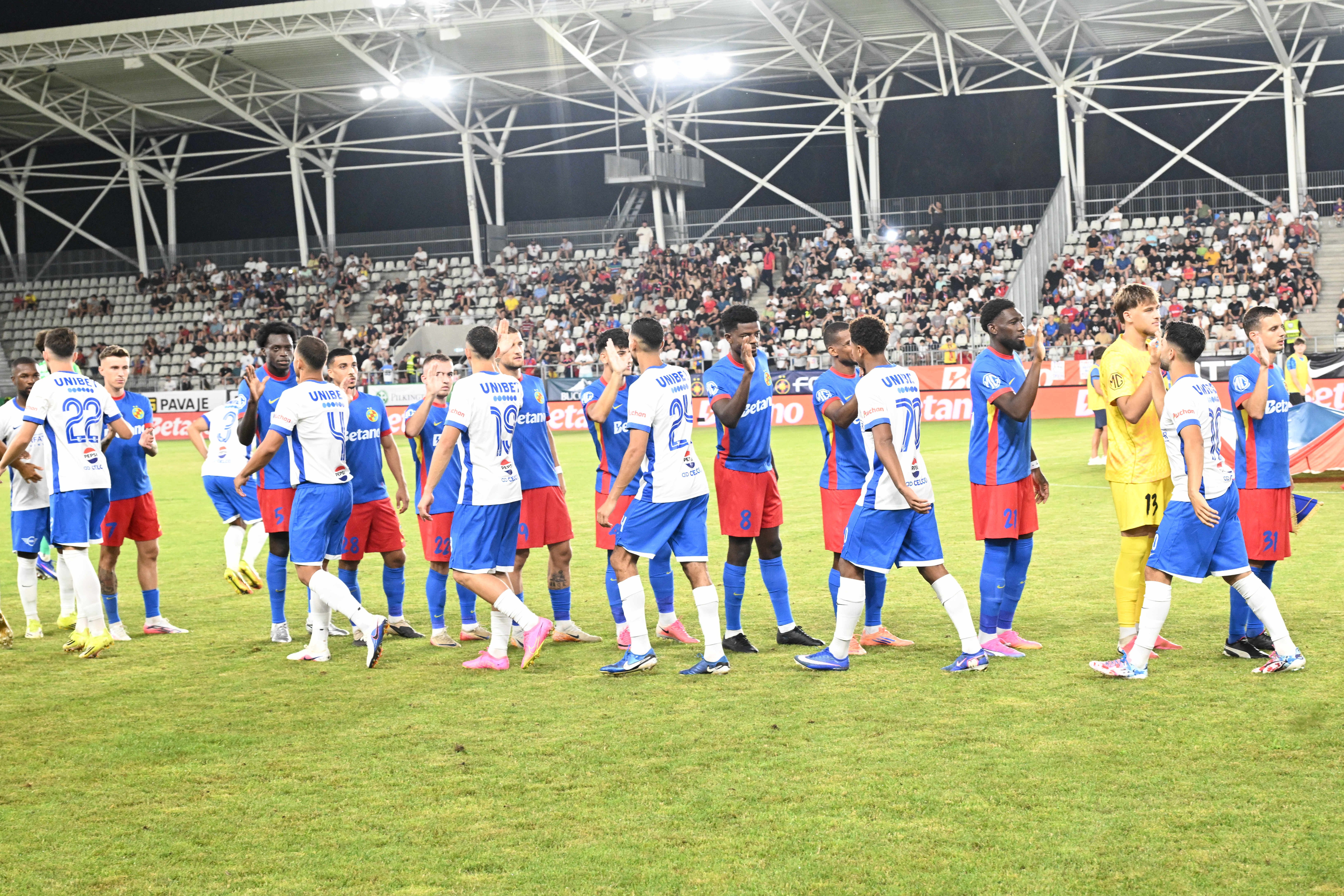 FCSB - Farul 0-1, ACUM, pe Sport.ro! „Marinarii” deschid scorul prin Doicaru