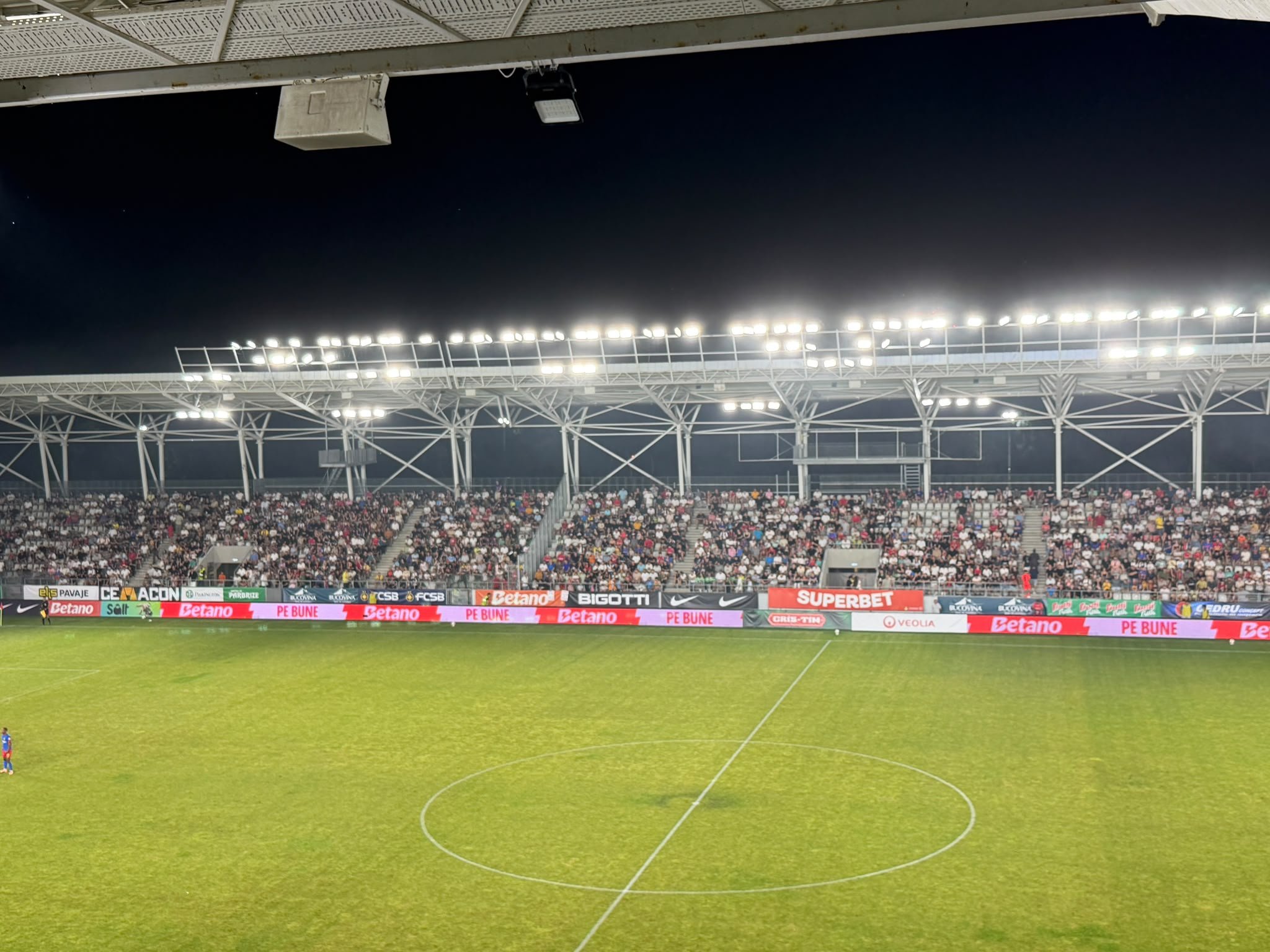 Cum arată tribunele de pe ”Arcul de Triumf” la FCSB - Farul