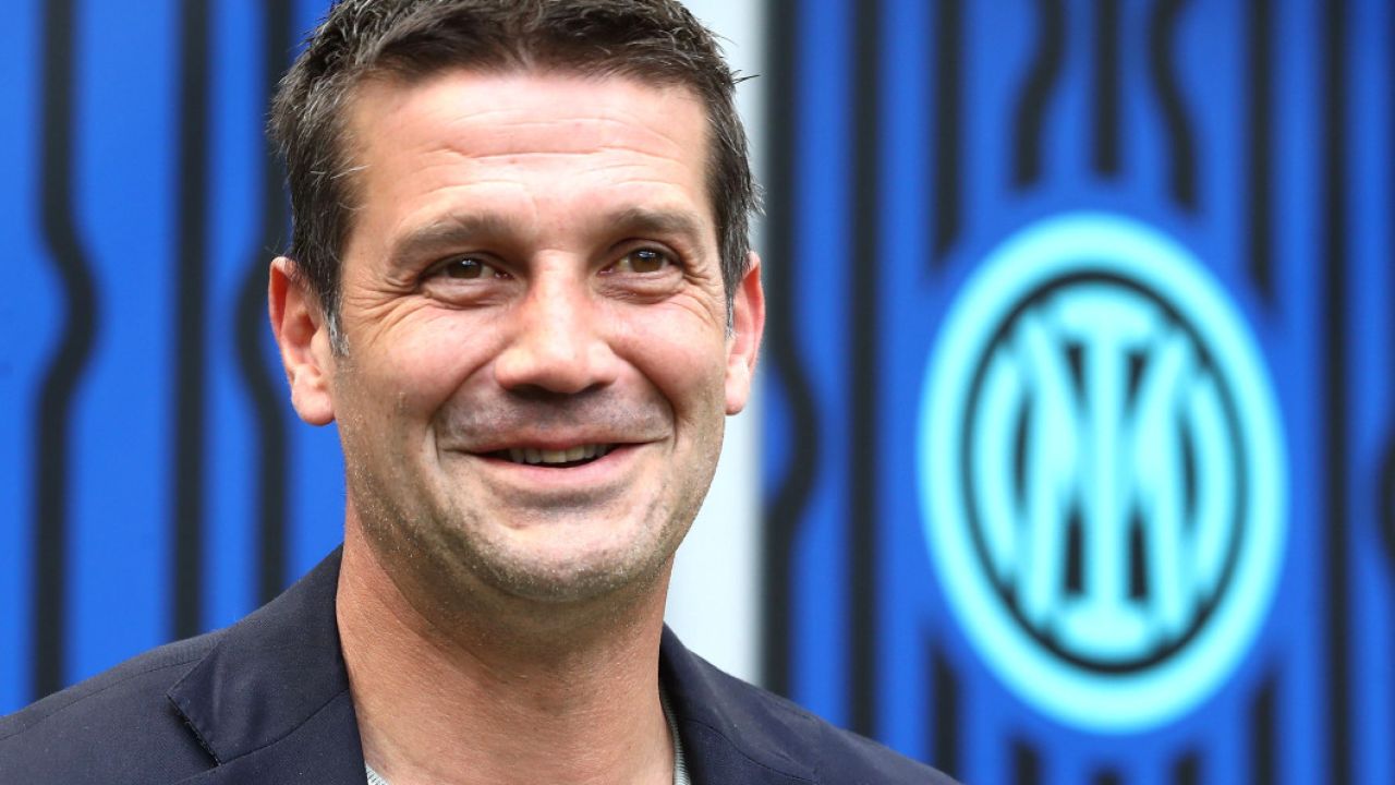 85.000.000€ pentru „bijuteria” lui Cristi Chivu: Arsenal și Manchester United au intrat pe fir