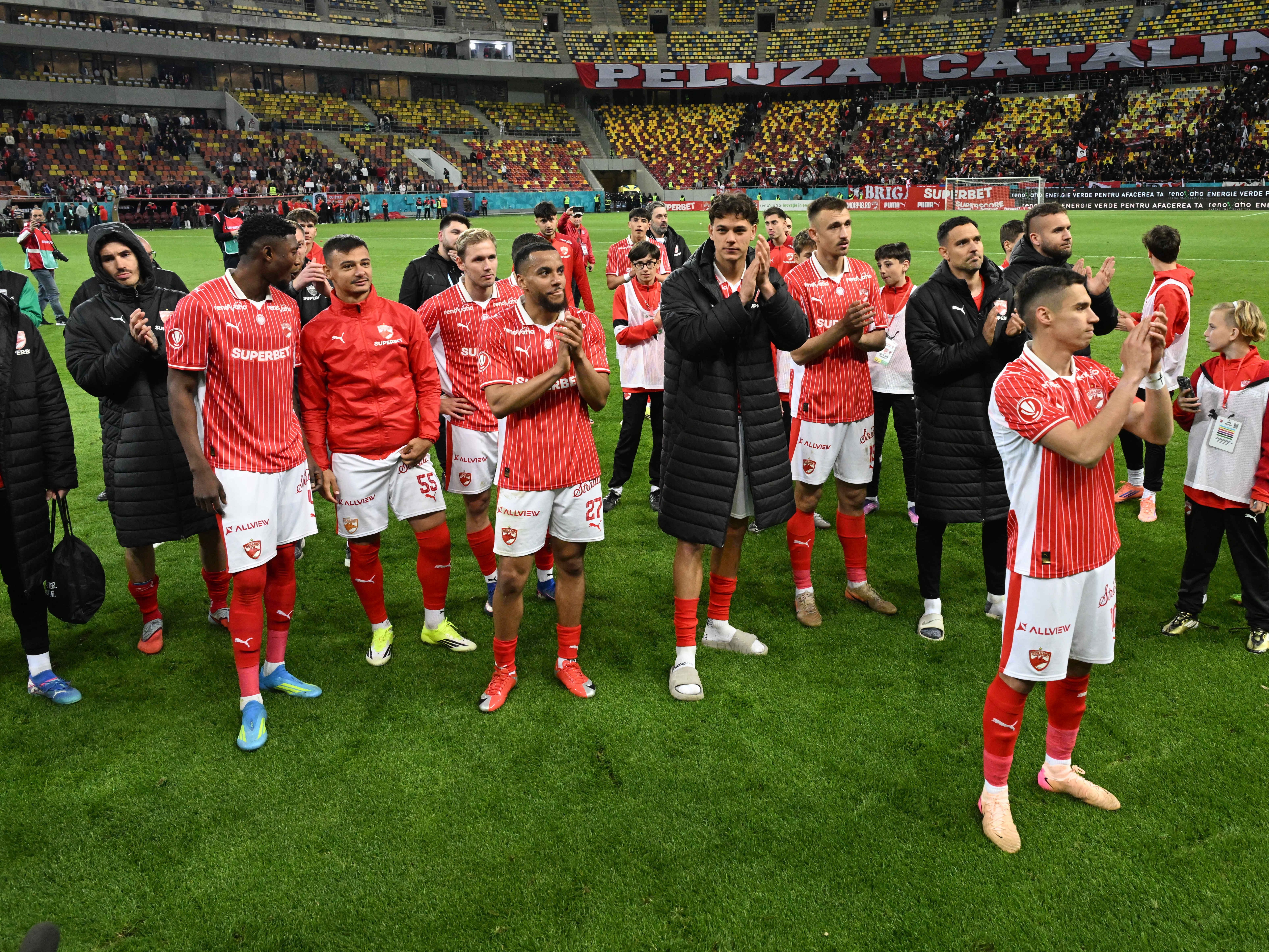 Mină de aur la Dinamo: „Va face pasul la naționala mare, poate și la o echipă din Europa!”