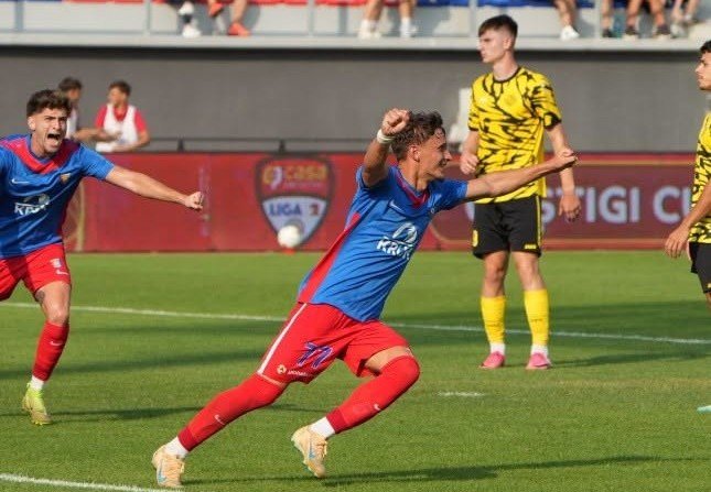 Chindia Târgoviște - Metaloglobus, meci cu 4 goluri, 2 penalty-uri și 2 cartonașe roșii!