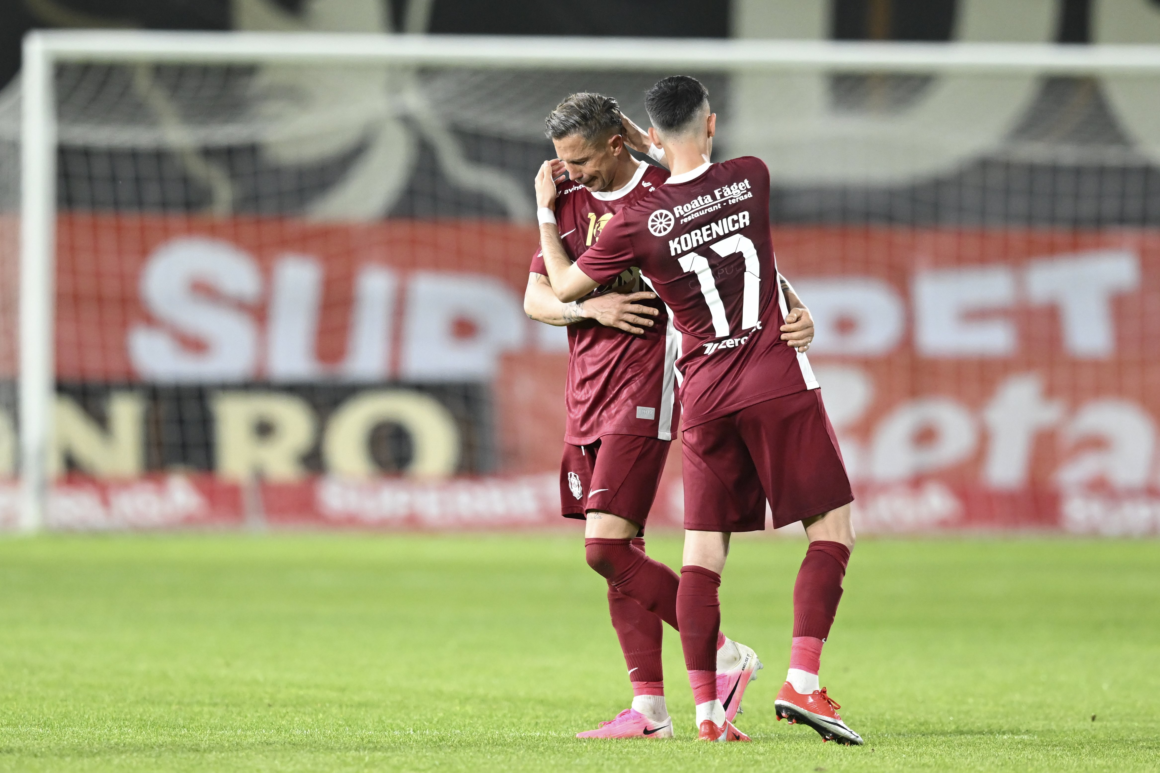 Un jucător de bază vrea să plece de la CFR Cluj imediat după numirea lui Marius Șumudică
