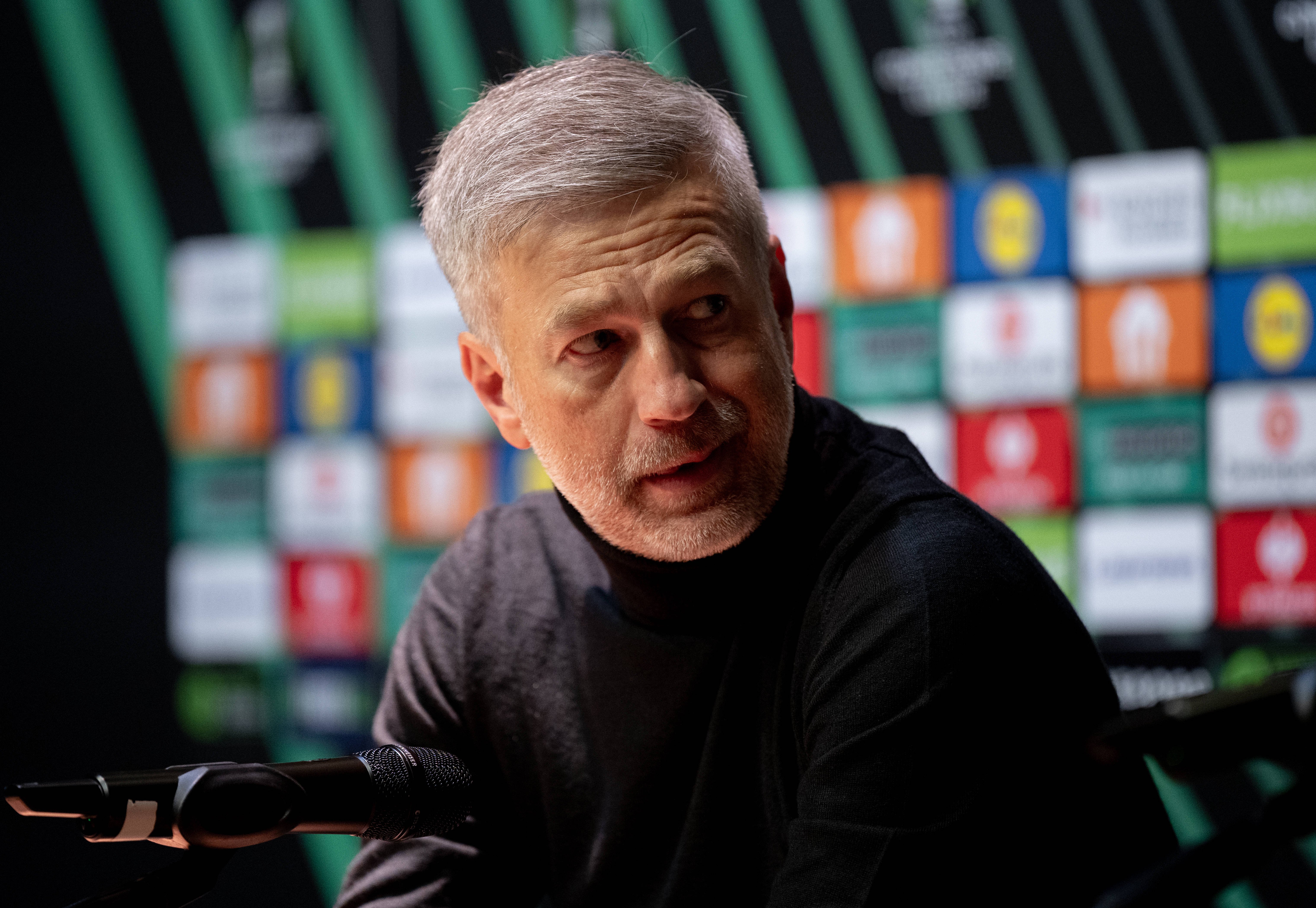 Oferte pentru Edi Iordănescu: ”Știu că nu vrea să semneze”