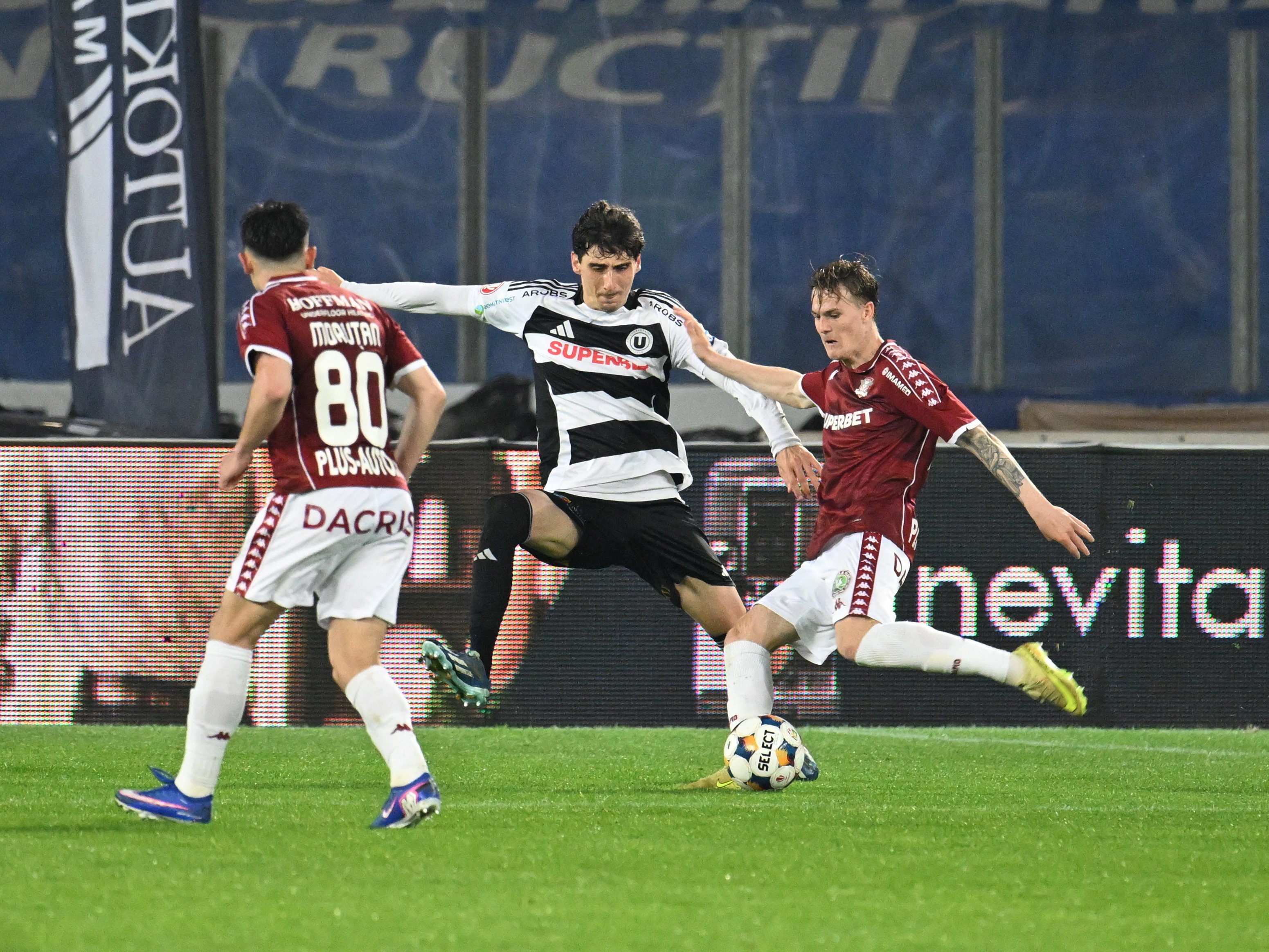 Universitatea cluj rapid bucuresti play off superliga superbet 9052026 2