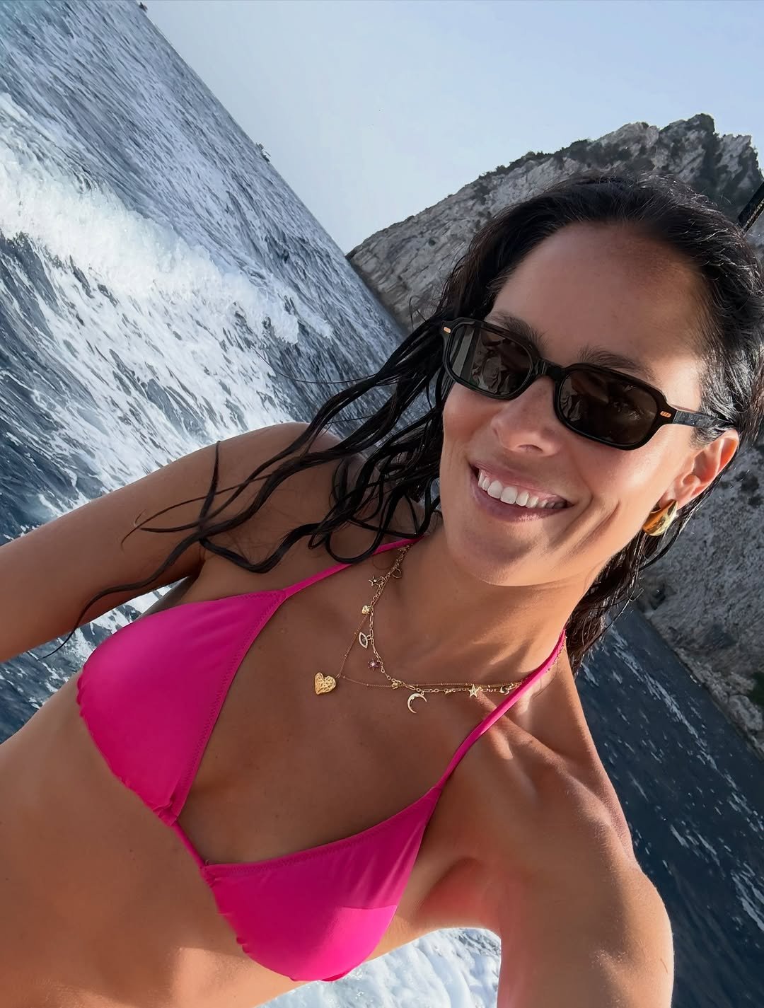 Splendida Ana Ivanovic, fericită după divorț. Ce pensie alimentară plătește Schweinsteiger