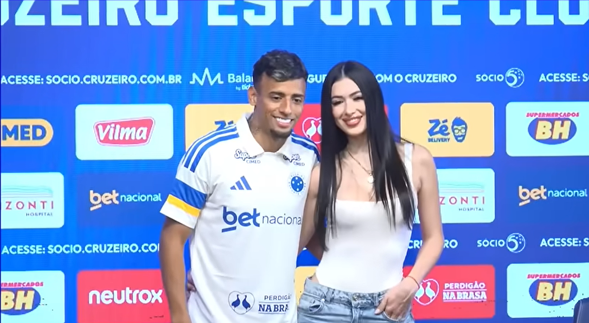 Luciano rodriguez antonela 23
