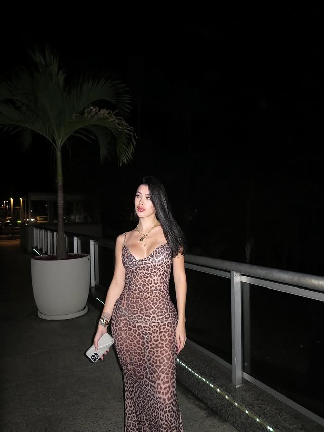Antonela ciavaglia 56