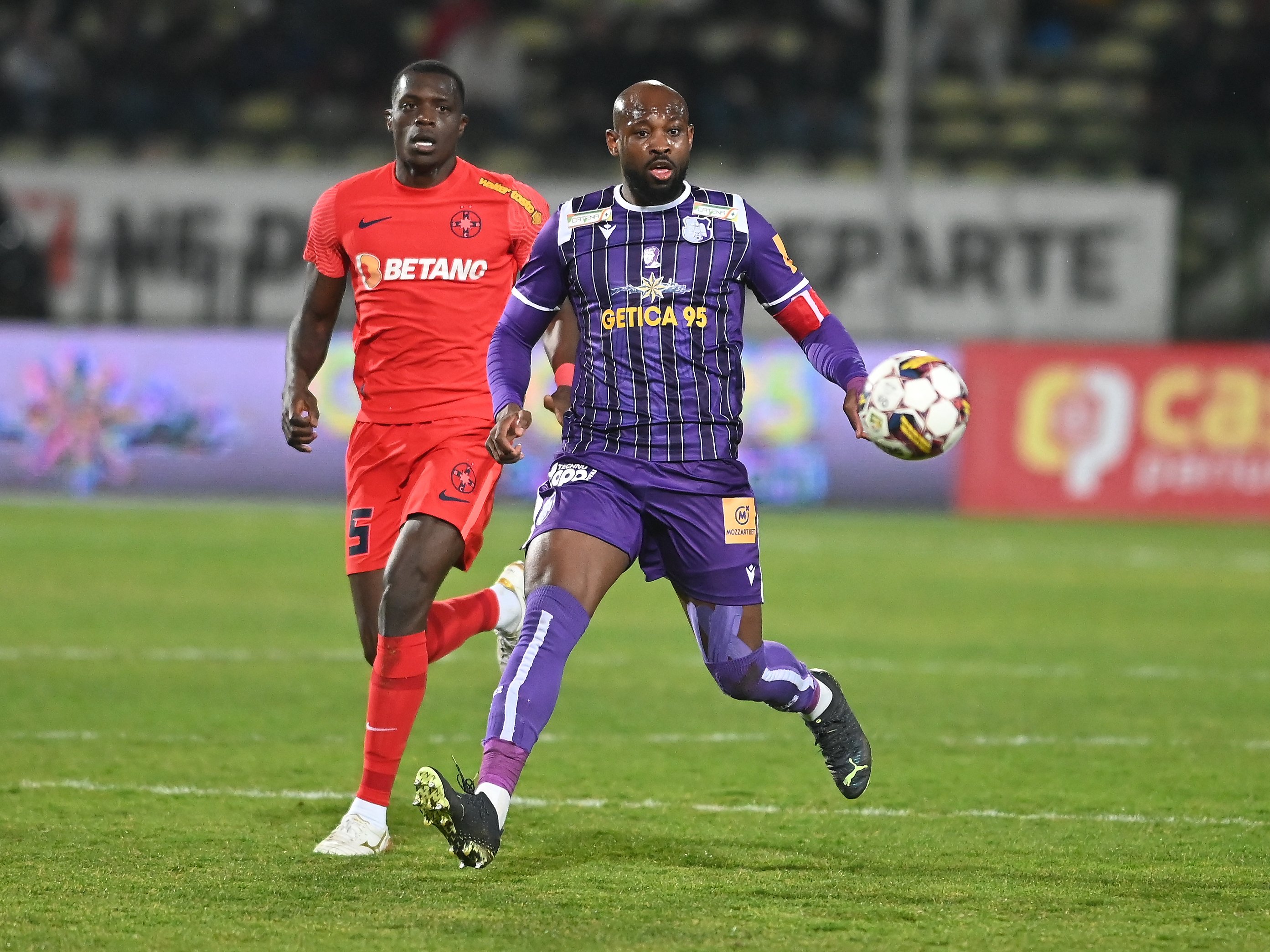 S-a aflat atacantul dorit de Mihai Stoica la FCSB! A fost golgheter în SuperLiga
