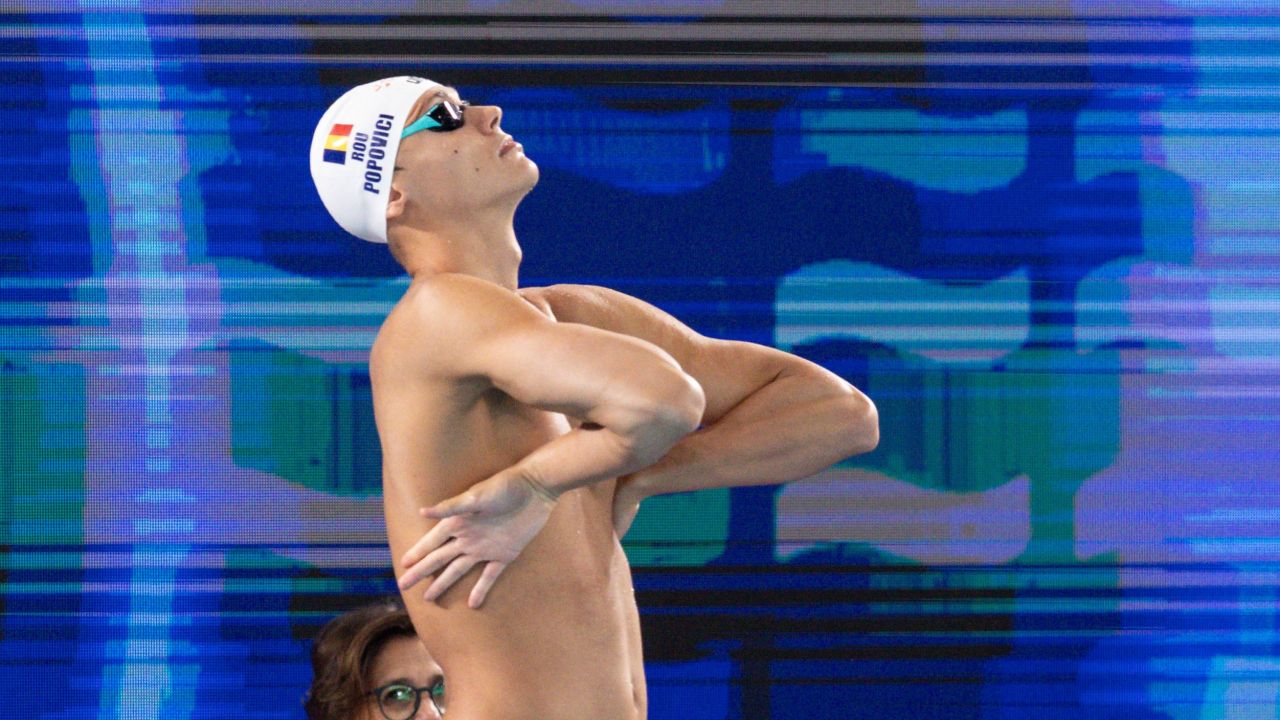 Ce a spus David Popovici după calificarea în semifinale la 200 m liber: „Așa am sărbătorit aurul”