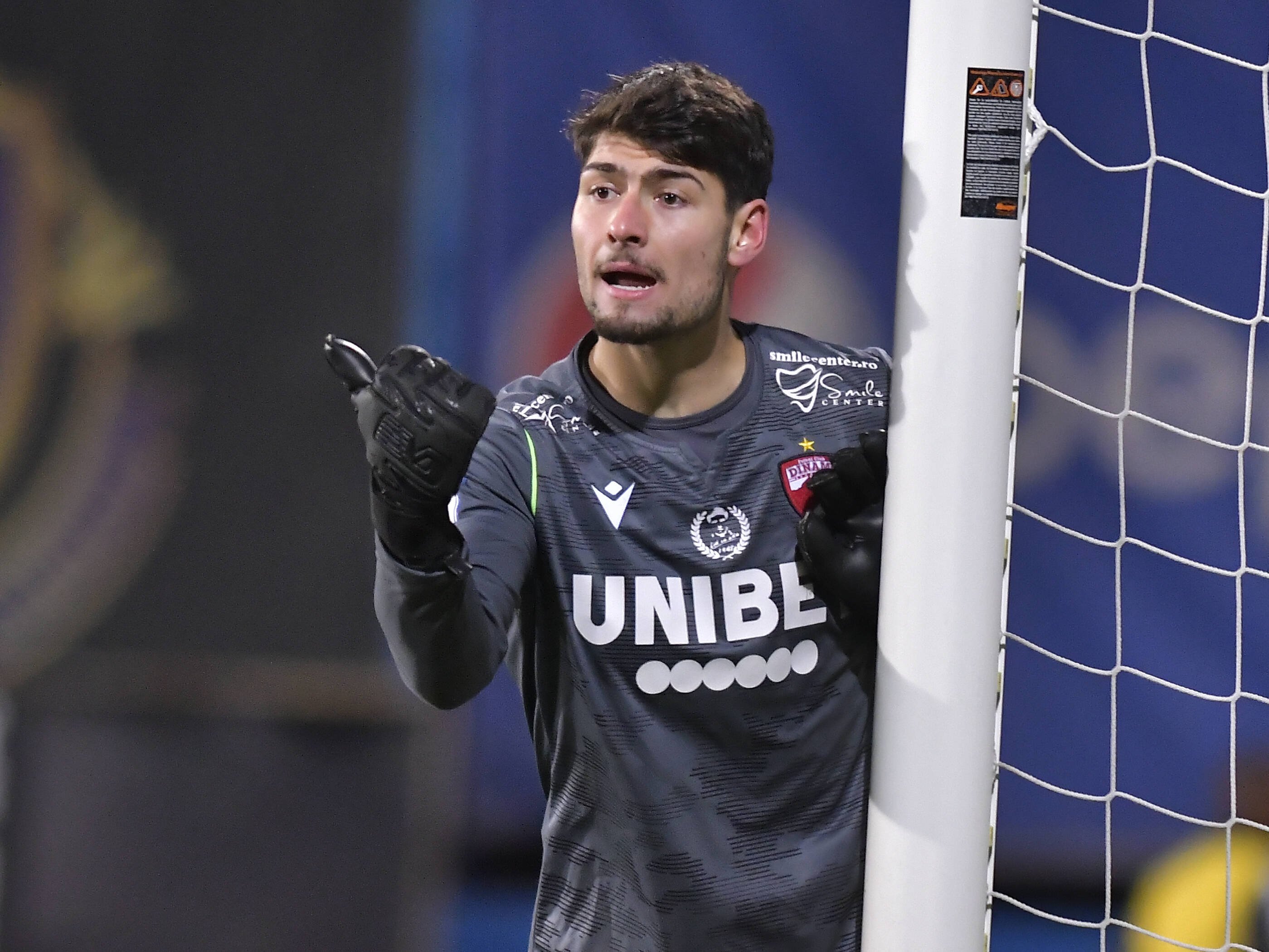 Cu ce echipă a semnat astăzi Ștefan Fara, fostul portar al lui Dinamo și CS Dinamo