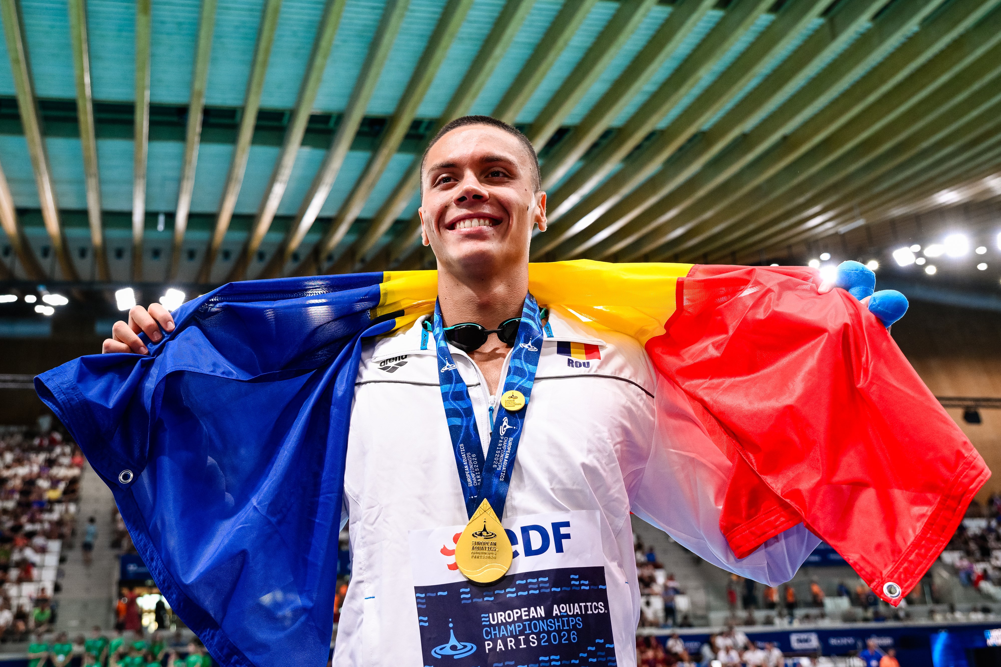 Francezii se înclină: cum l-a numit L'Équipe pe David Popovici, după a treia dublă 100 m - 200 m
