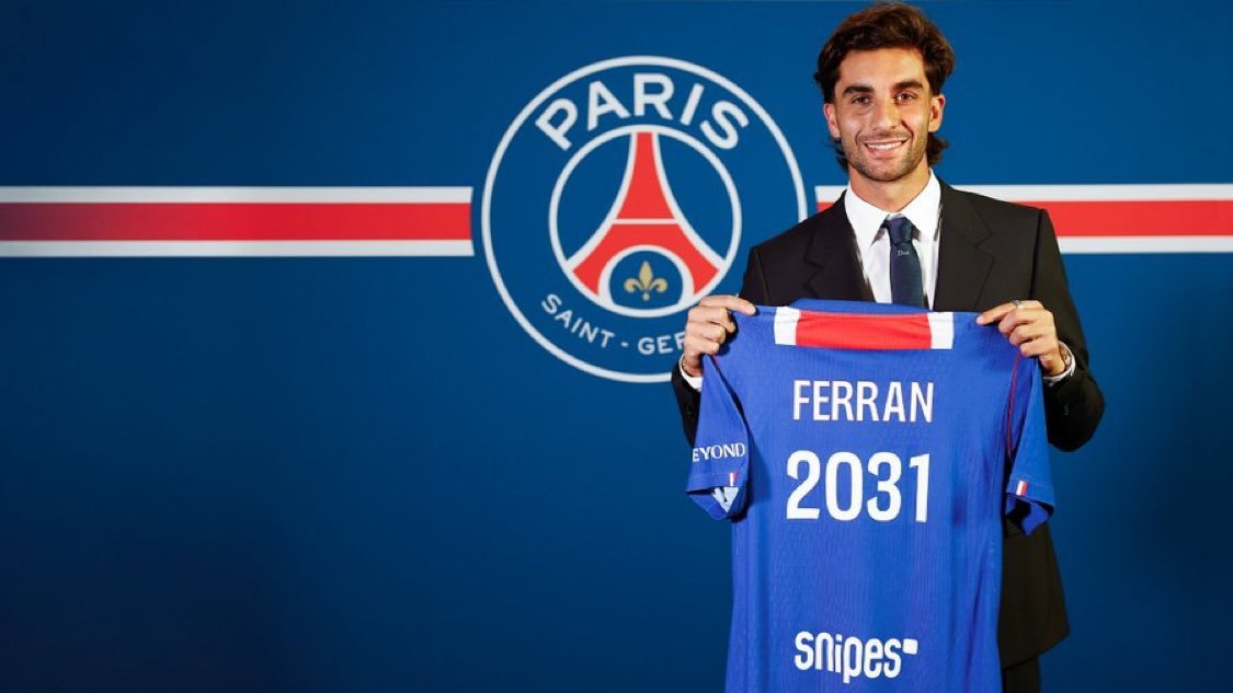 E gata! Starul Barcelonei, prezentat oficial la PSG: contract până în 2031