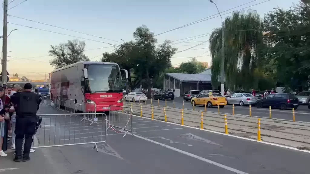 Sosirea jucătorilor de la Dinamo (15.08.2026)