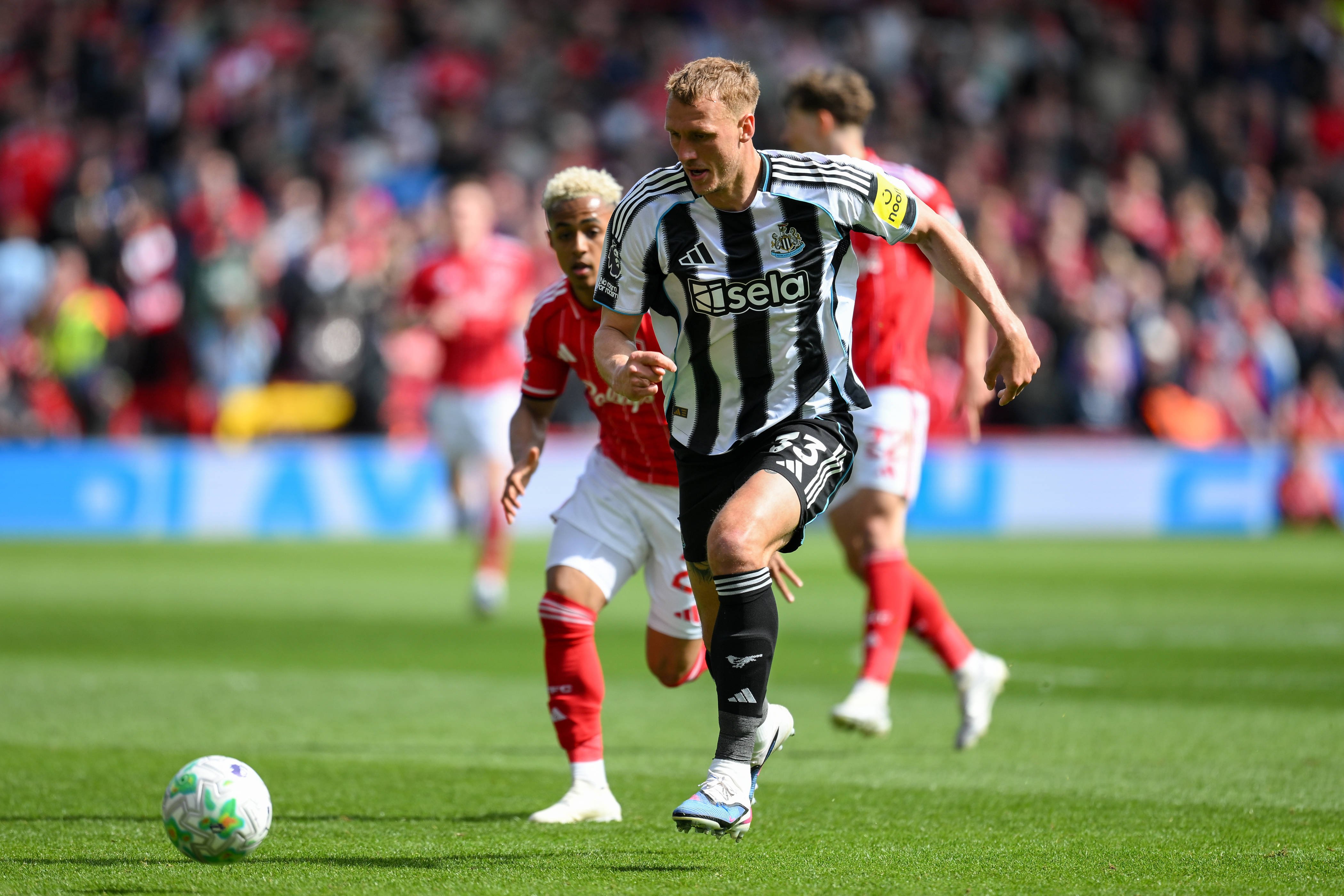 Newcastle - Strasbourg, de la ora 18:00 pe VOYO! Cine va fi căpitan la ”Magpies” în sezonul 2026-2027