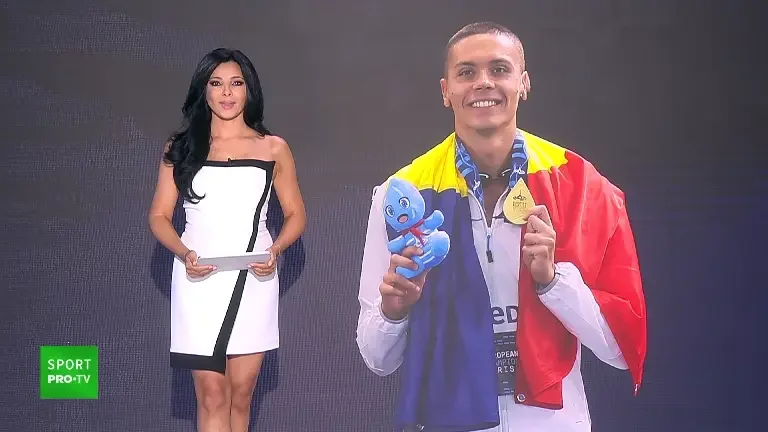 Din bazinul de înot, Popovici vrea să ajungă... pe o arena de tenis!