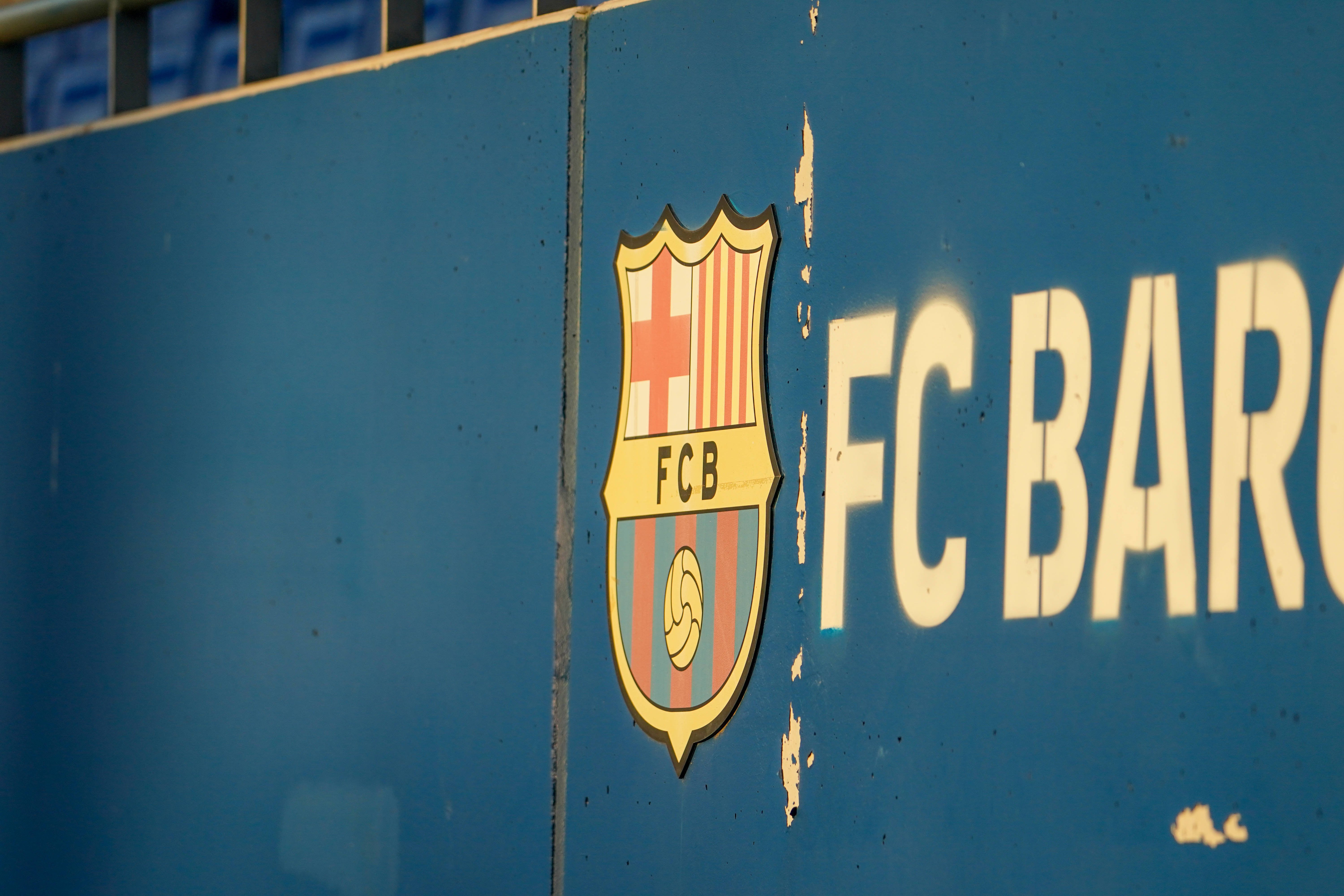 Ce lovitură! Vor să aducă Barcelona în România pentru inaugurarea stadionului