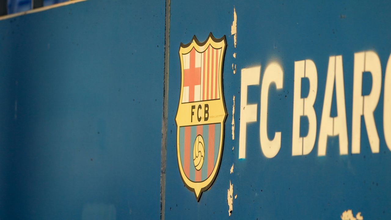 Ce lovitură! Vor să aducă Barcelona în România pentru inaugurarea stadionului