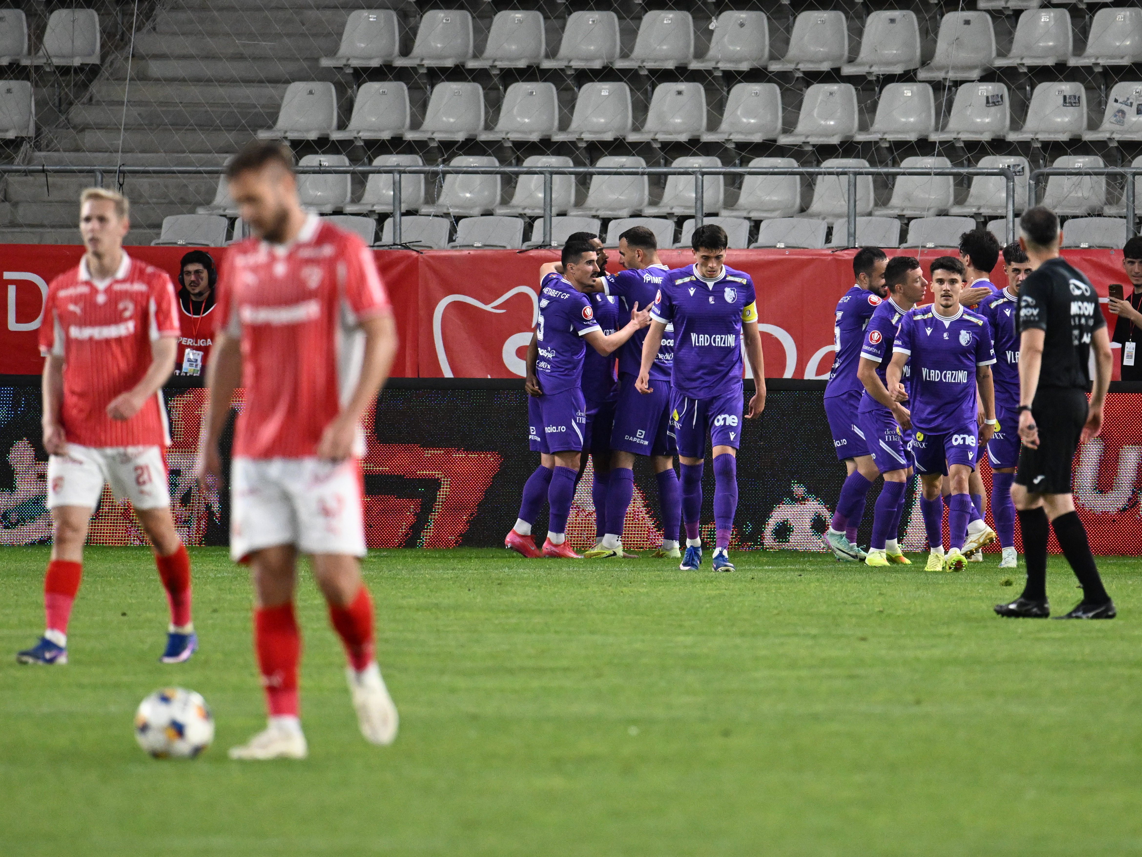 Ce surpriză! Starul din Superliga și-a reziliat contractul de la echipa cu care abia semnase
