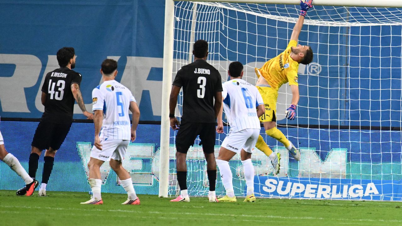Laurențiu Popescu, portarul care nu are cum să lipsească din naționala României! MVP în Universitatea Craiova - Ararat-Armenia 1-1