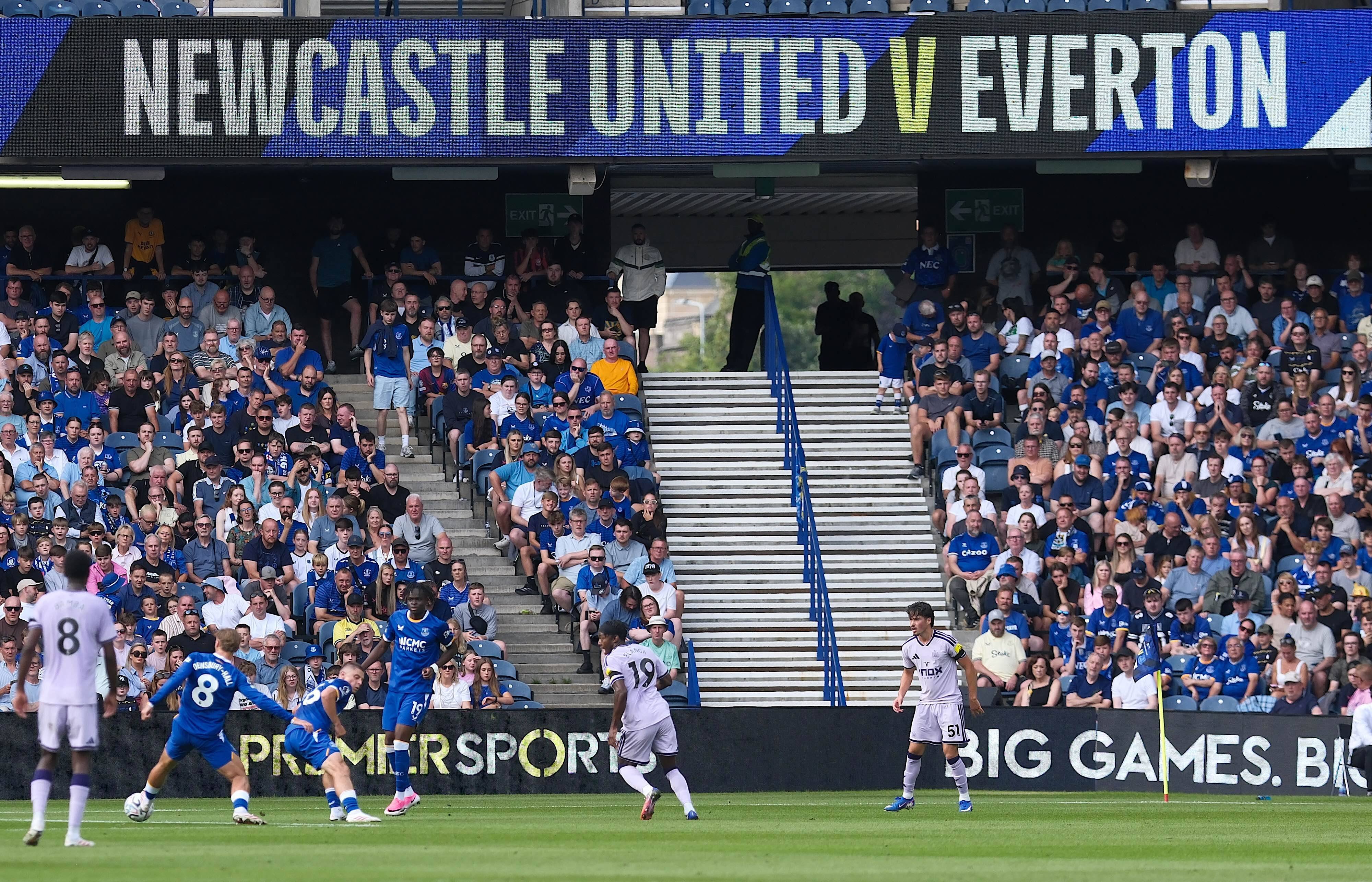 Newacastle și-a umplut conturile după ”licitații”: 265 de milioane de euro pentru trei fotbaliști. Premier League, exclusiv pe VOYO