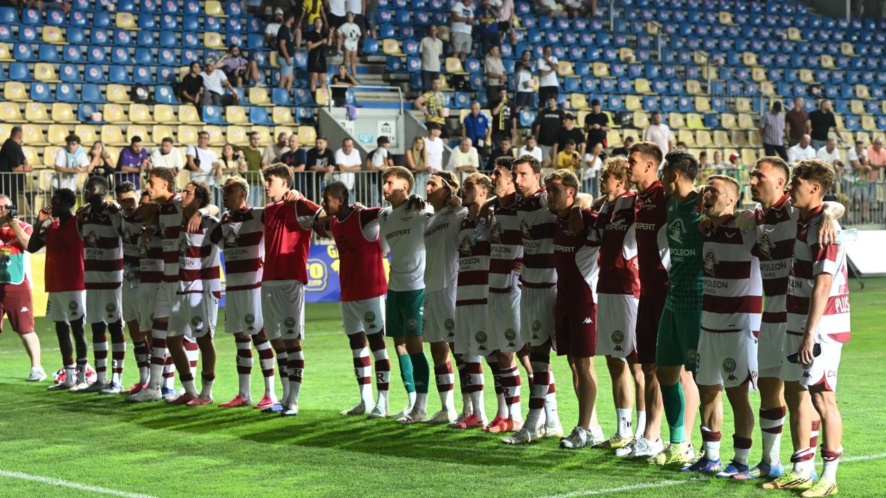Lovitură de proporții în Superligă: aplauze pentru fotbalistul "incredibil" apreciat de un antrenor de renume din Europa!
