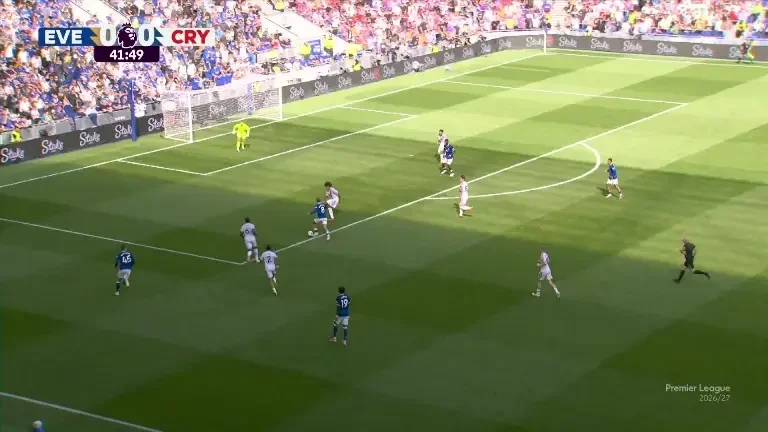 Golul lui Kiernan Dewsbury-Hall din Everton - Crystal Palace 2-0