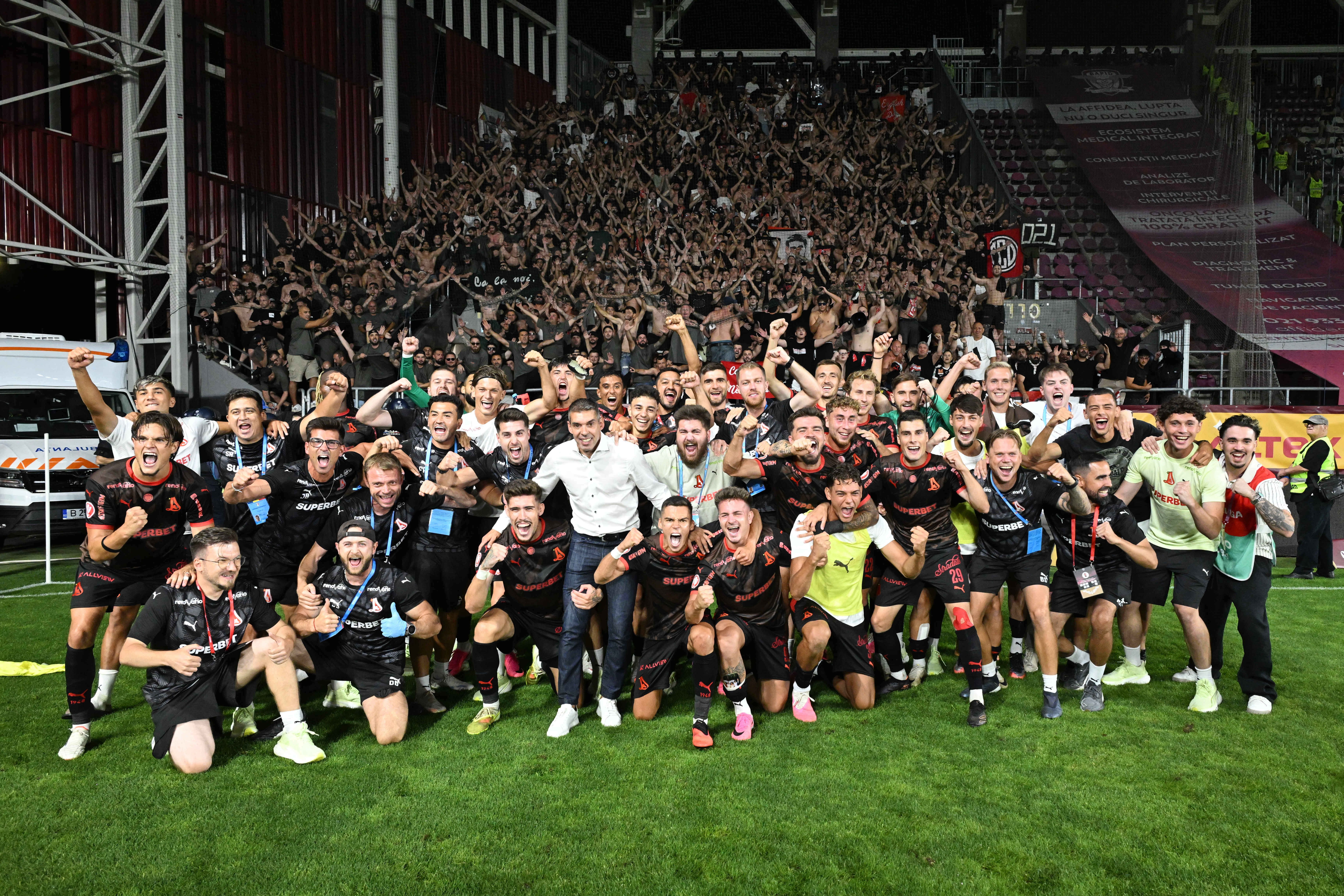 Dinamo, anunț important pentru suporteri înainte de derby-ul cu U Cluj! Ce se întâmplă cu tribunele de pe „Arcul de Triumf”