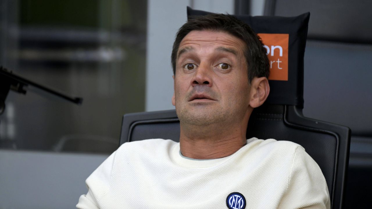 Cristi Chivu a evitat să răspundă la o întrebare după debutul în noul sezon din Serie A: „Eu nu vorbesc despre asta”