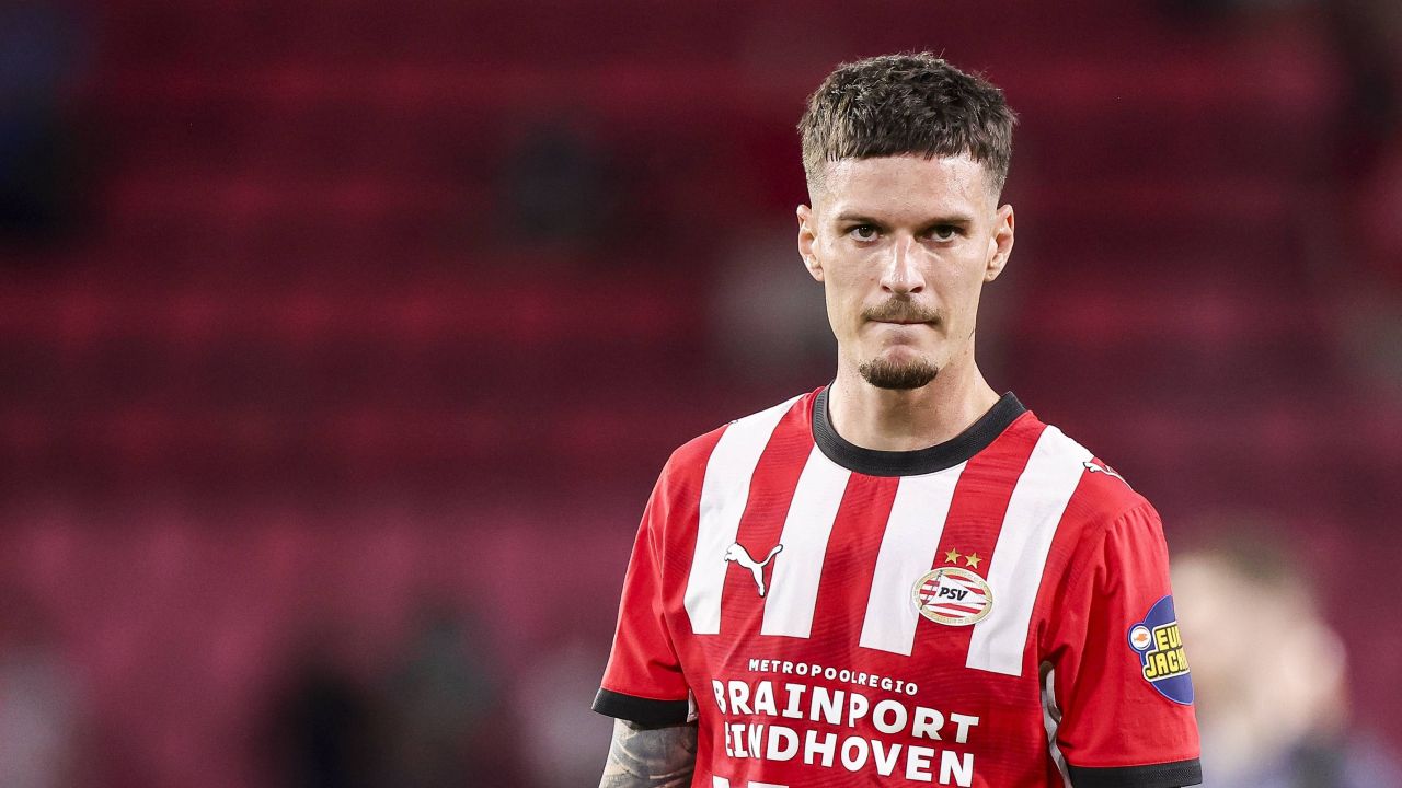PSV, poziție fermă după ce a aflat că Dennis Man a ajuns pe lista Atalantei! Condiția prin care românul poate pleca