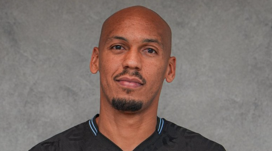Fabinho s-a întors în Europa!